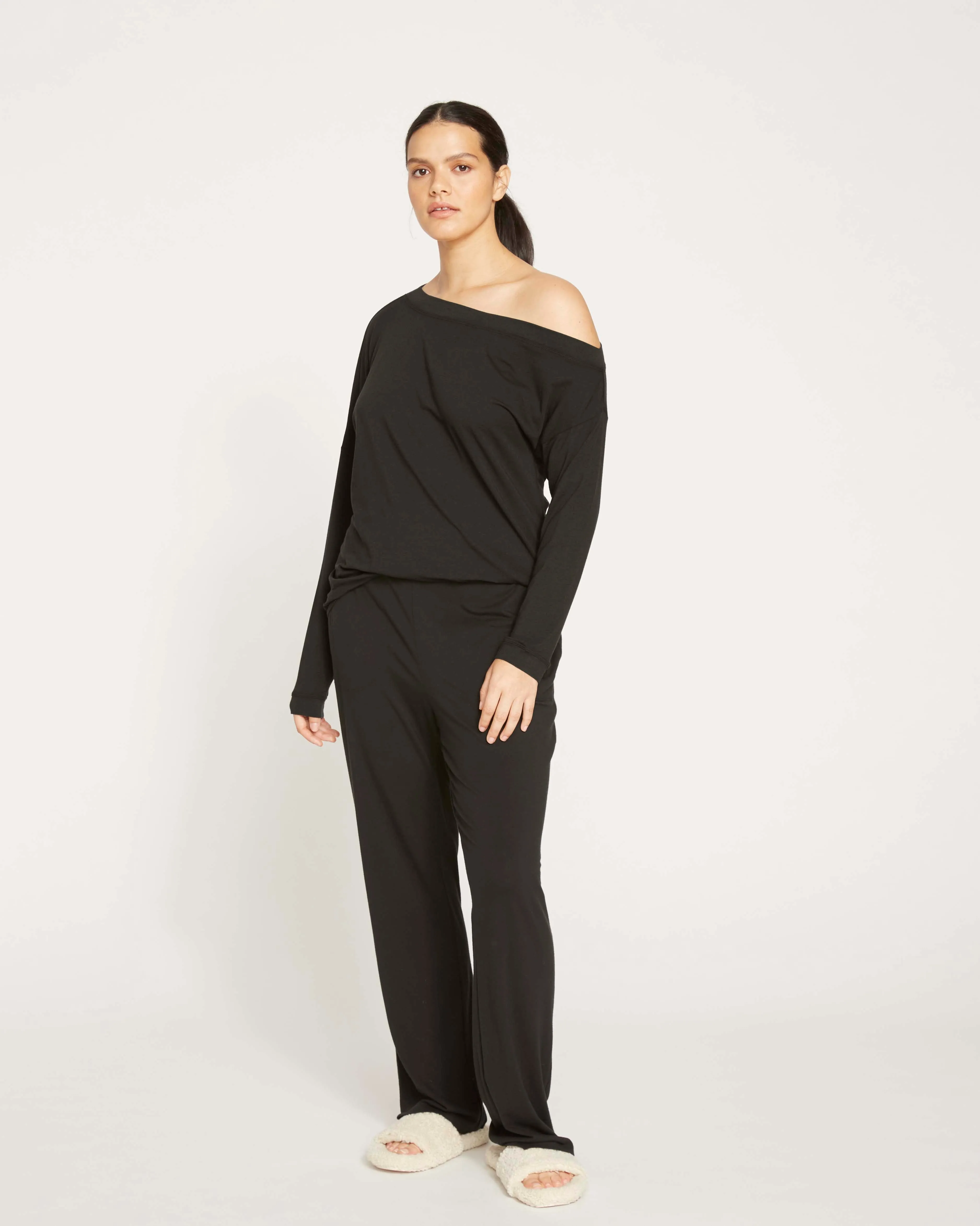 Dolci Top - Black sold by Universal Standard