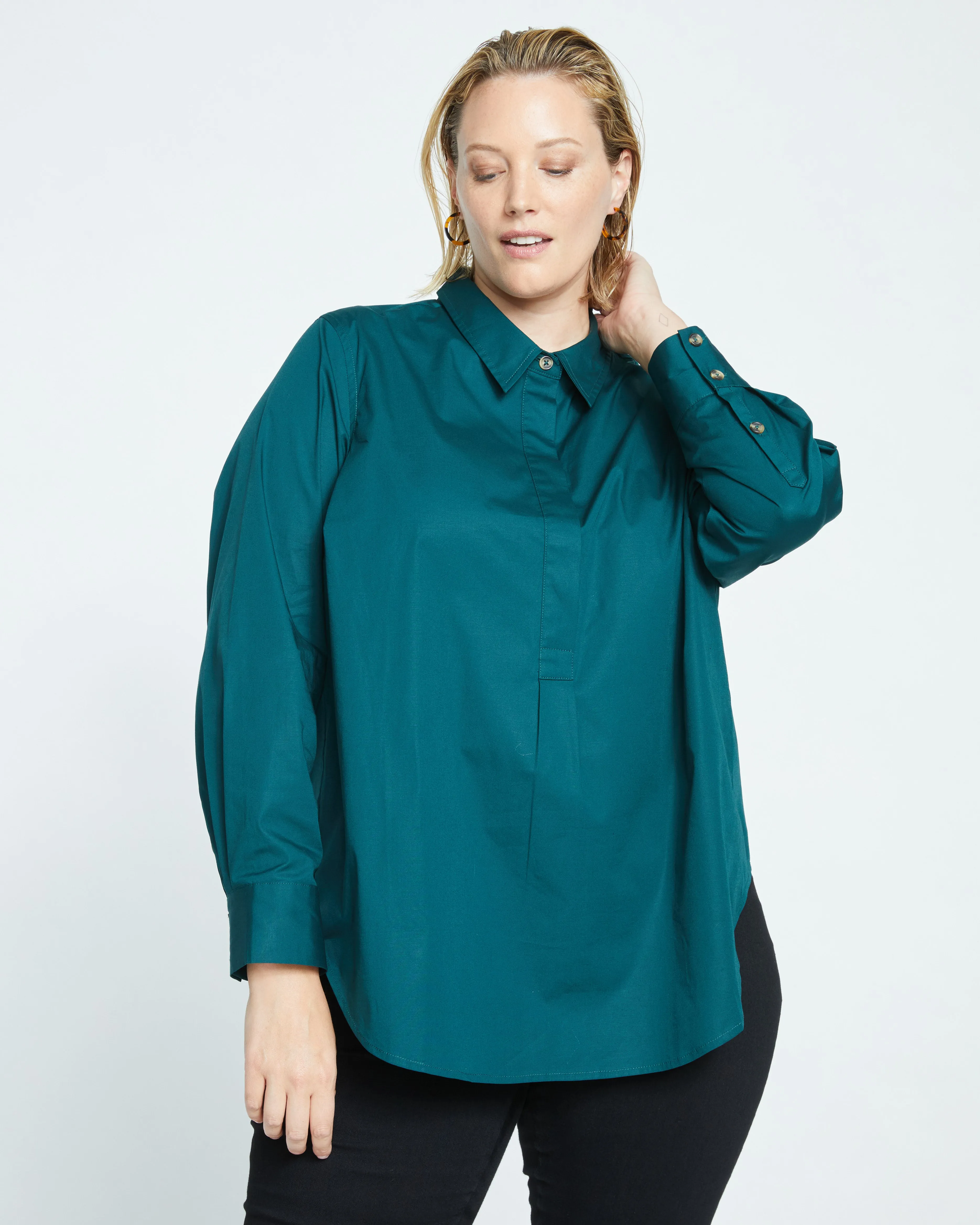 Elbe Popover Stretch Poplin Shirt Classic Fit - Forest Green sold by Universal Standard