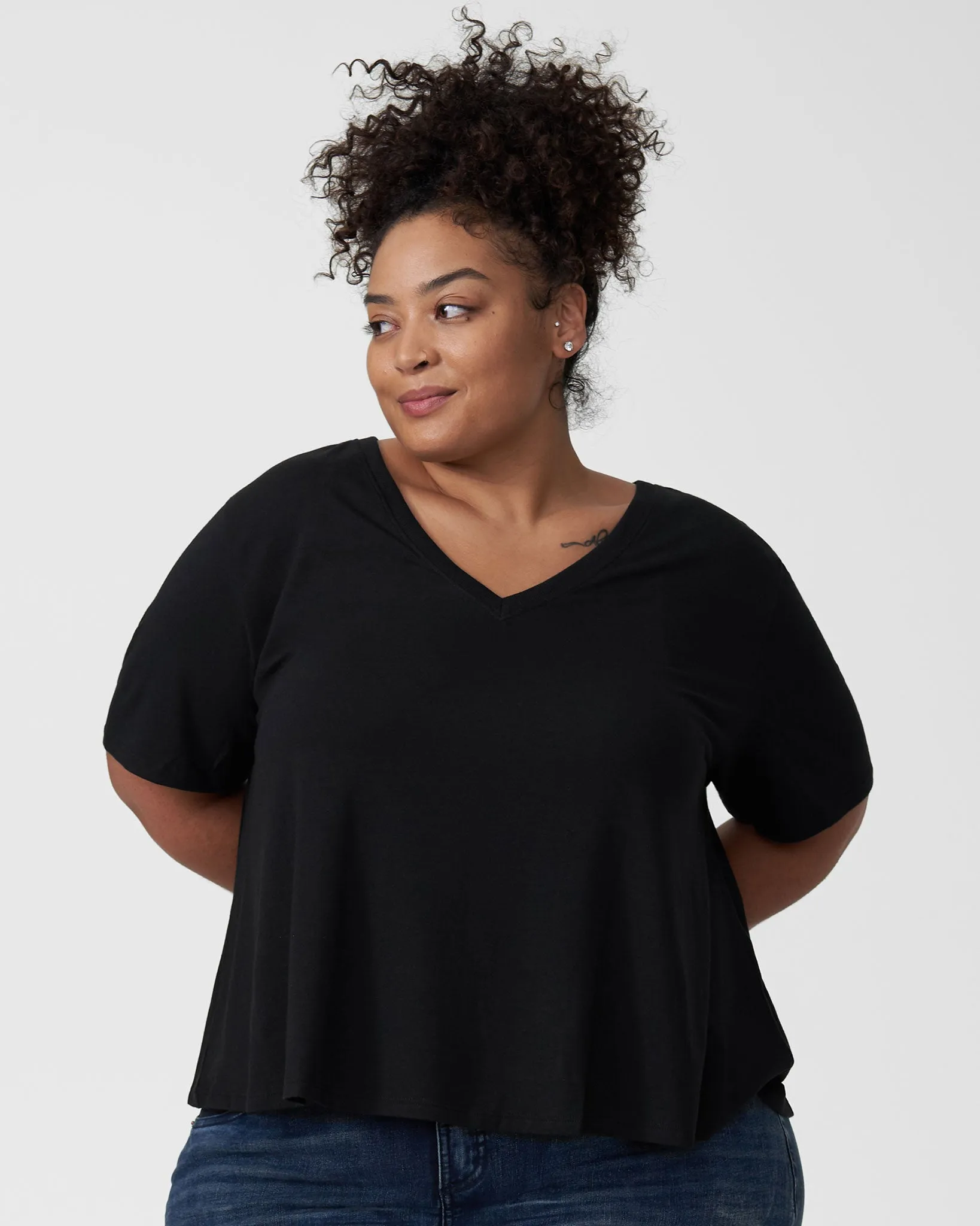 Jase Easy Tee - Black sold by Universal Standard