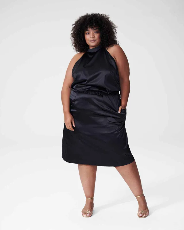 Jessica Skirt - Glossy Black sold by Universal Standard