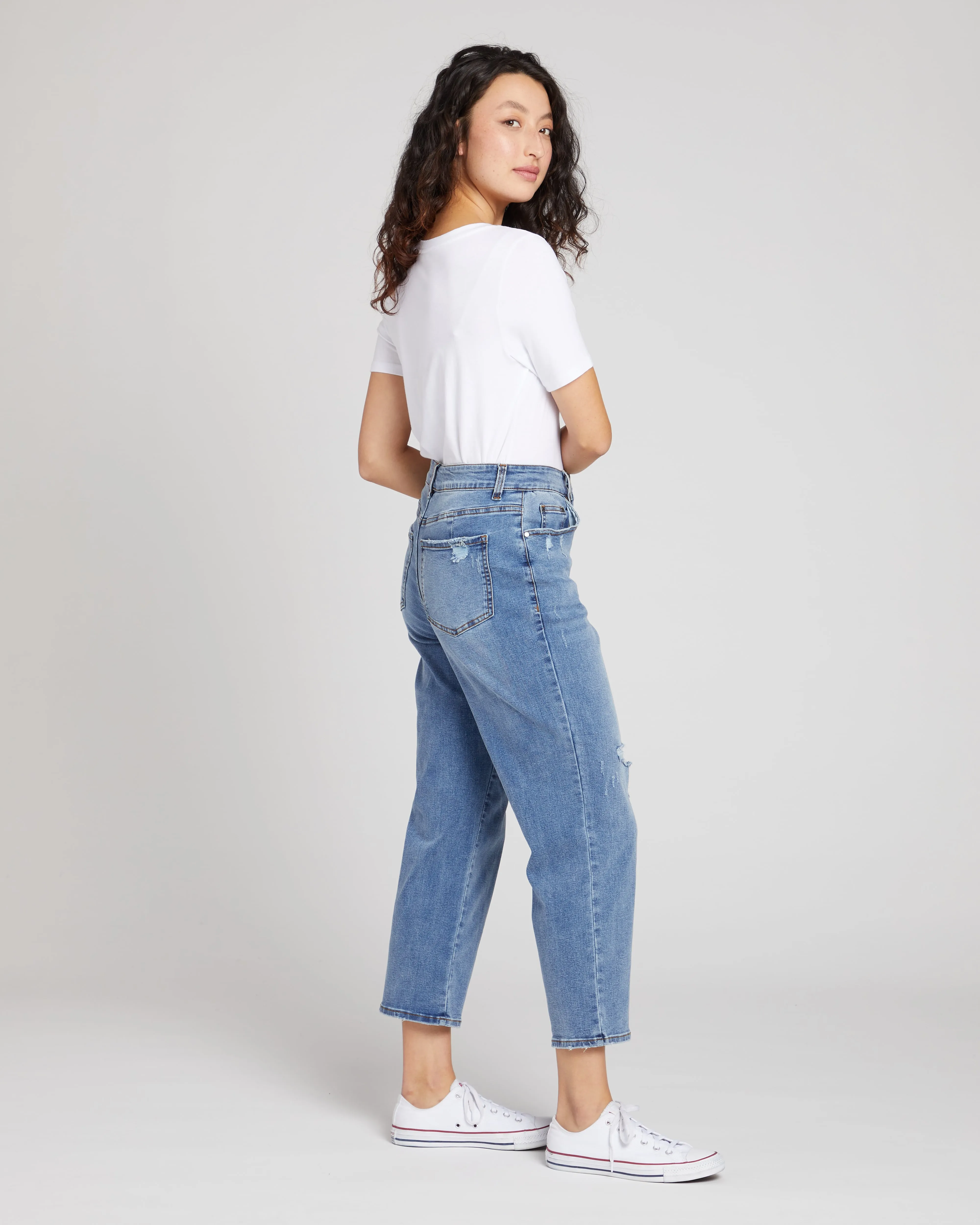 Donna High Rise Curve Straight Leg Jeans 27 Inch - Distressed Indigo sold by Universal Standard product image thumbnail 4