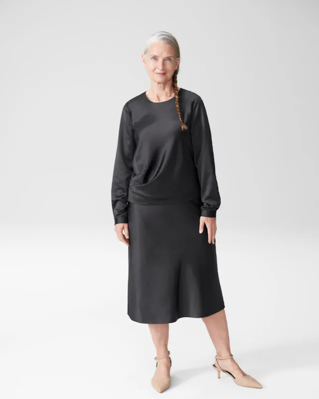 Michaela Pleated Top - Black sold by Universal Standard