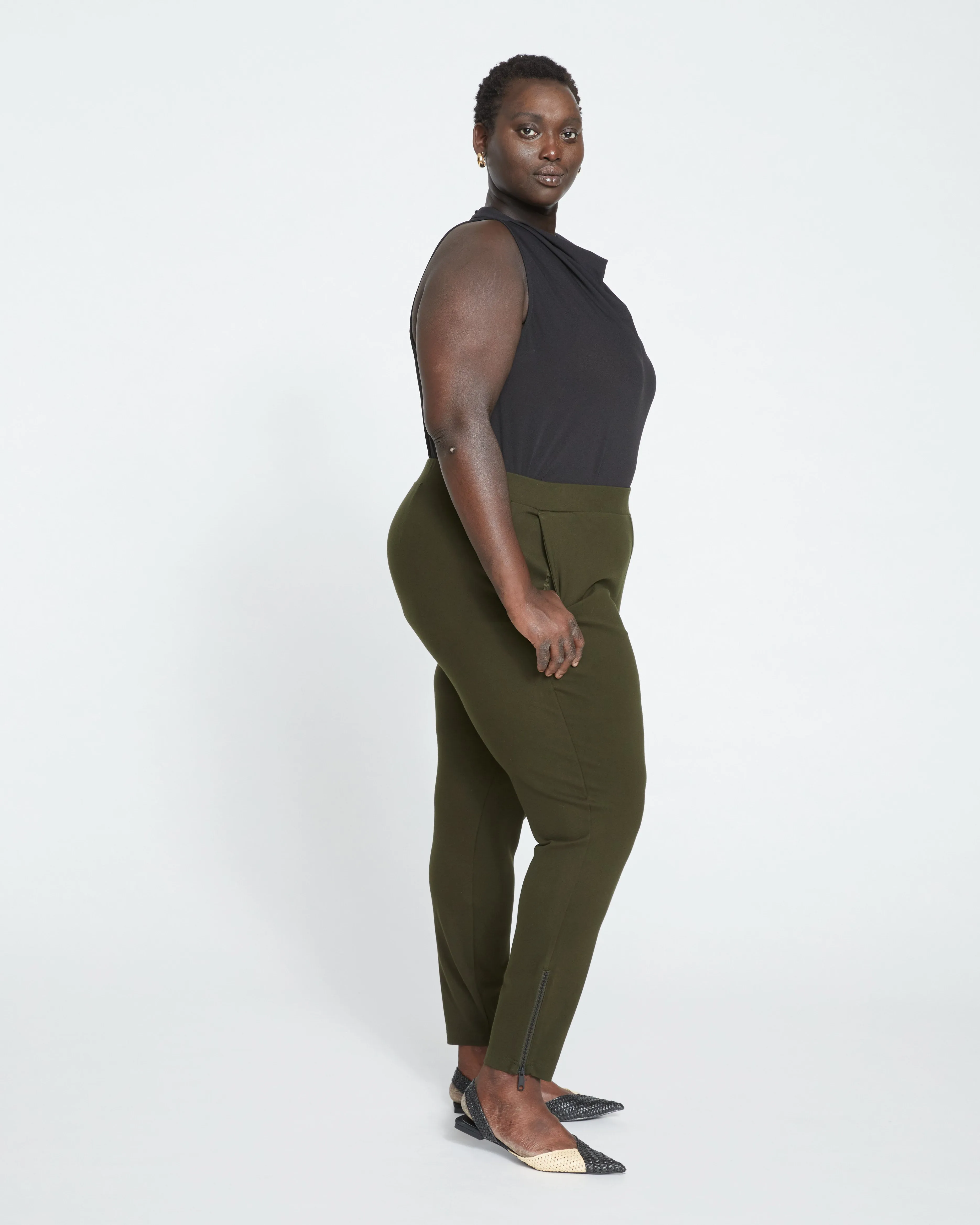 Moro Pocket Signature Ponte Pants - Evening Forest sold by Universal Standard product image thumbnail 4