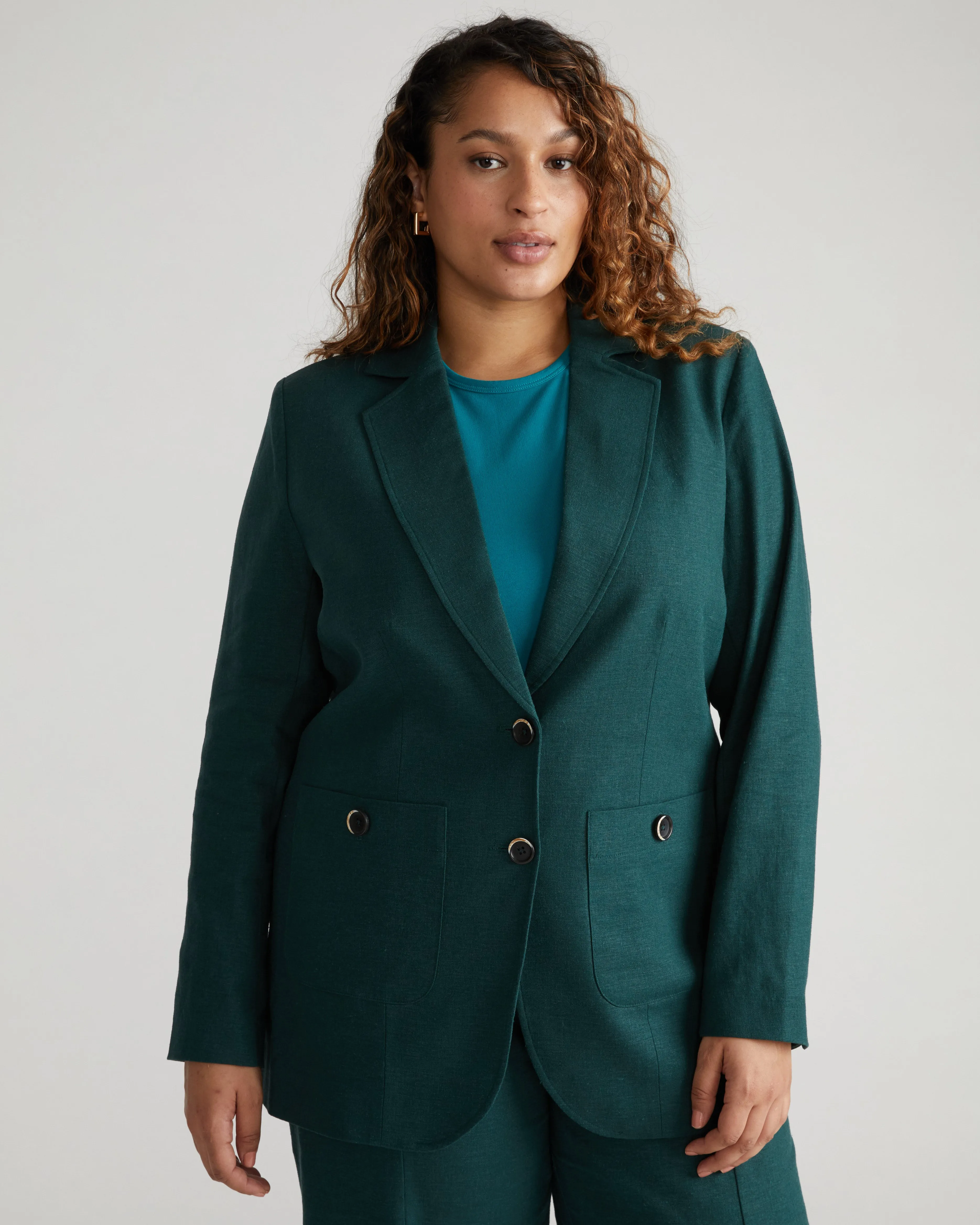 Coastal Linen Blazer - Sea Moss sold by Universal Standard