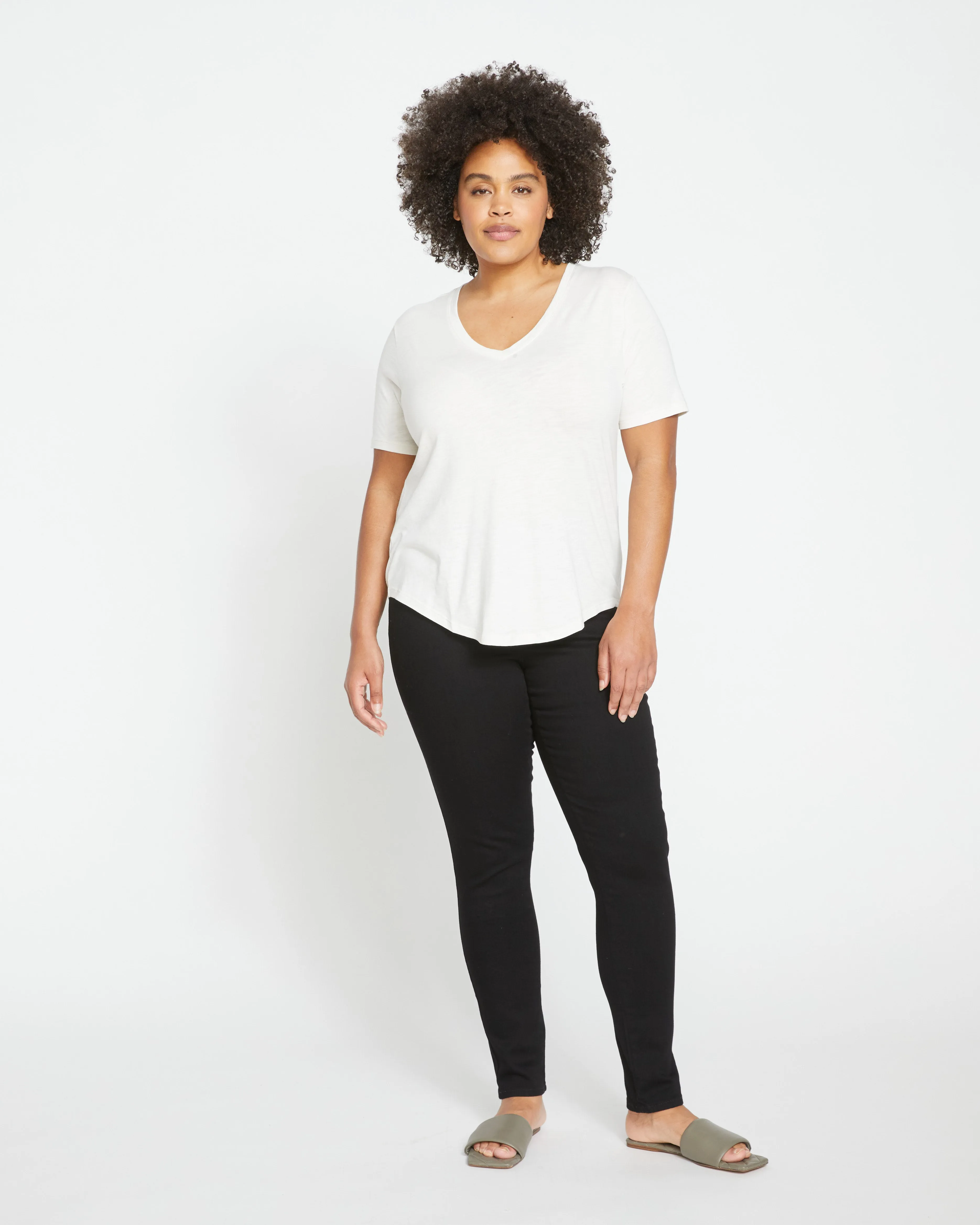 Light-As-Air V Rex - Vapor sold by Universal Standard product image thumbnail 2