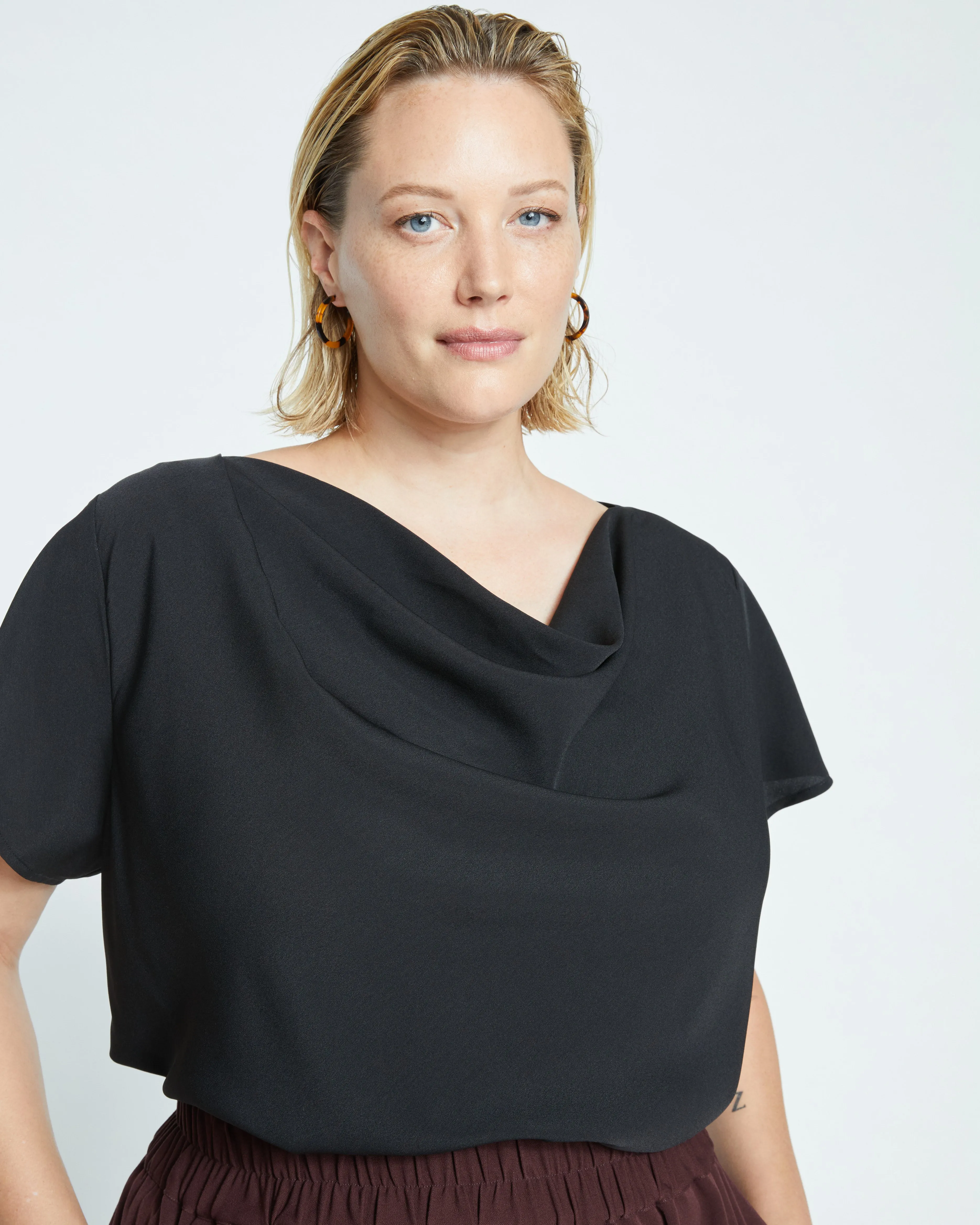 Better-Than-Silk Shell Top - Black sold by Universal Standard
