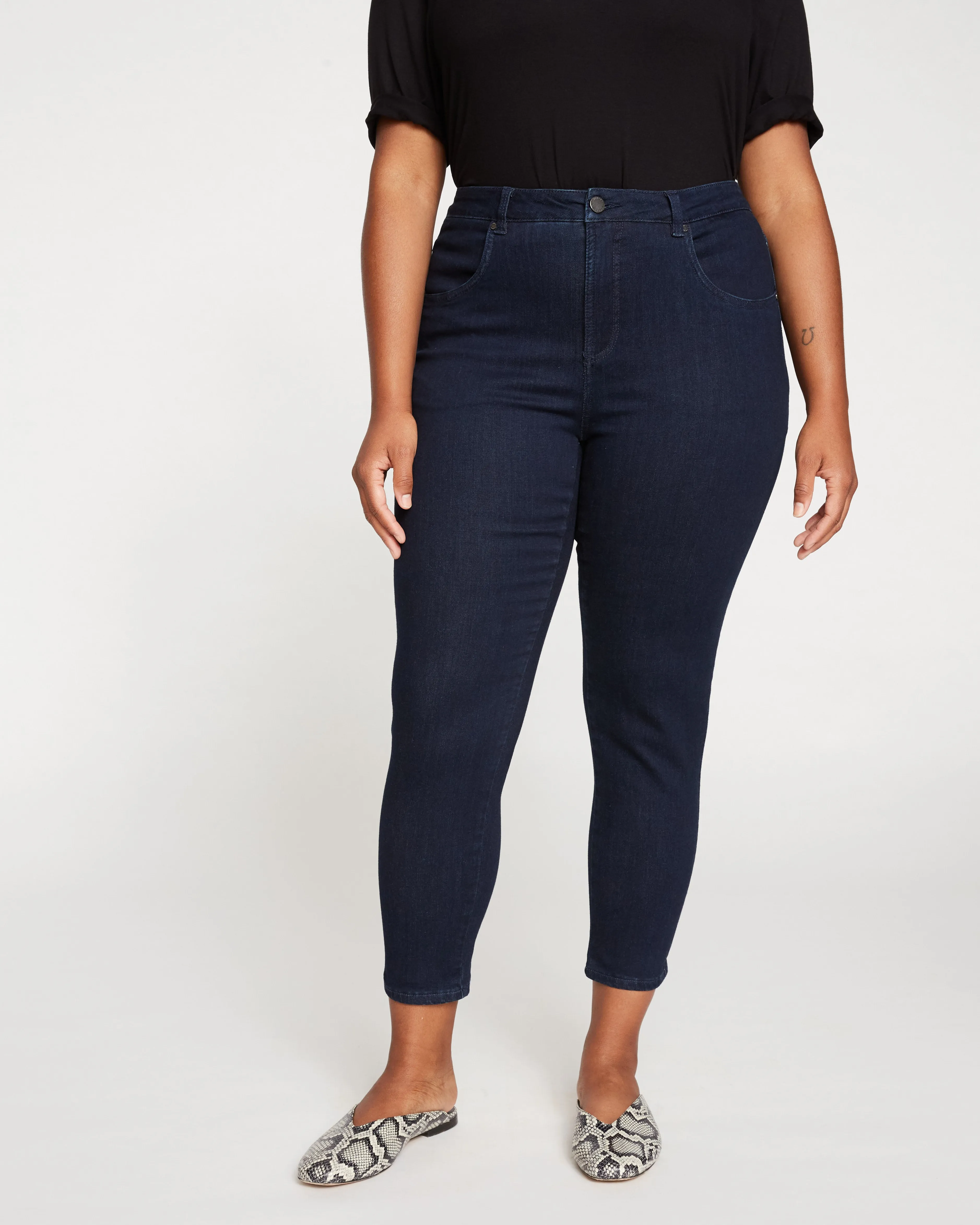 Seine High Rise Skinny Jeans 27 Inch - Dark Indigo sold by Universal Standard product image thumbnail 2