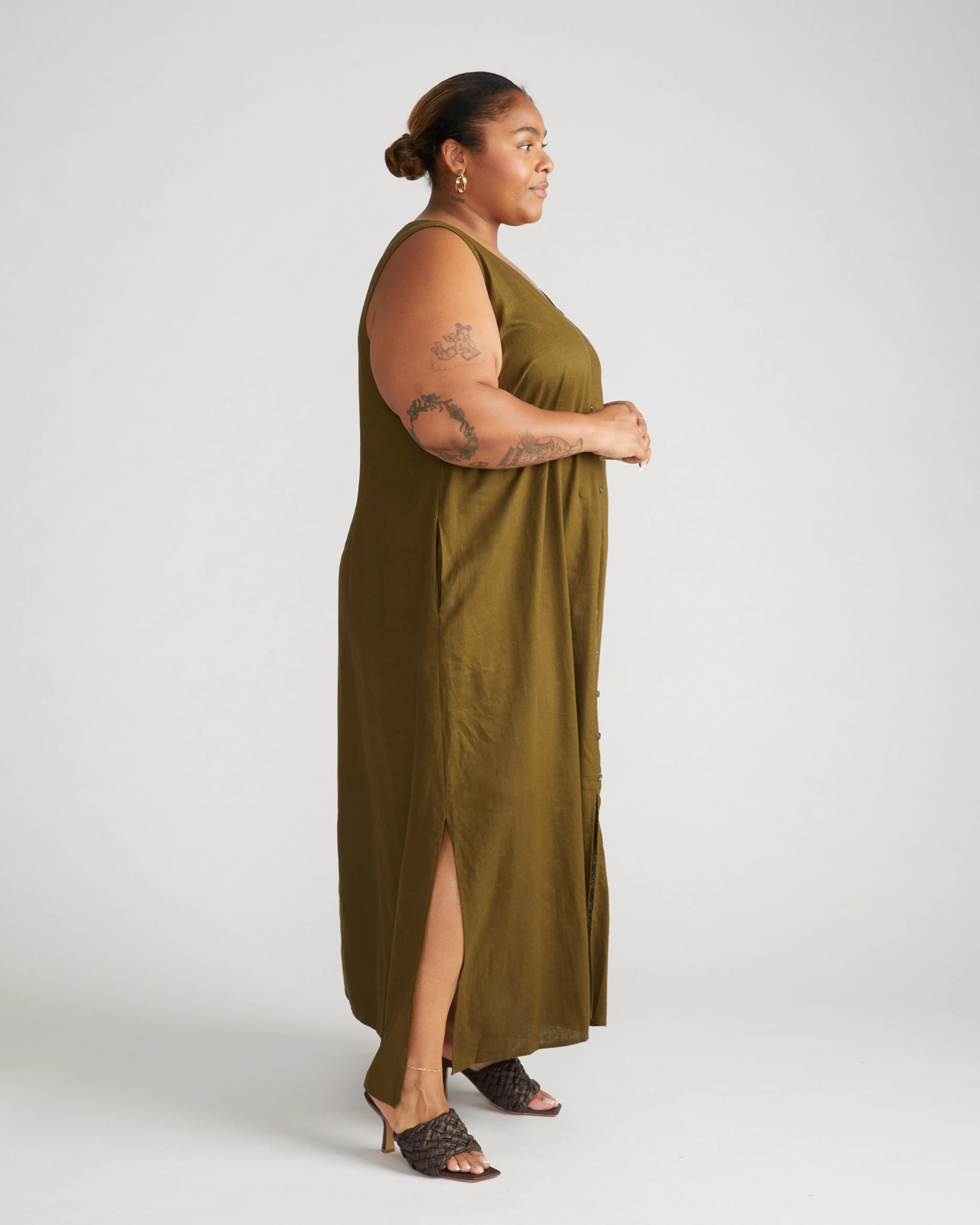 Islet Button-Down Linen Maxi Dress - Budding Stem sold by Universal Standard product image thumbnail 2
