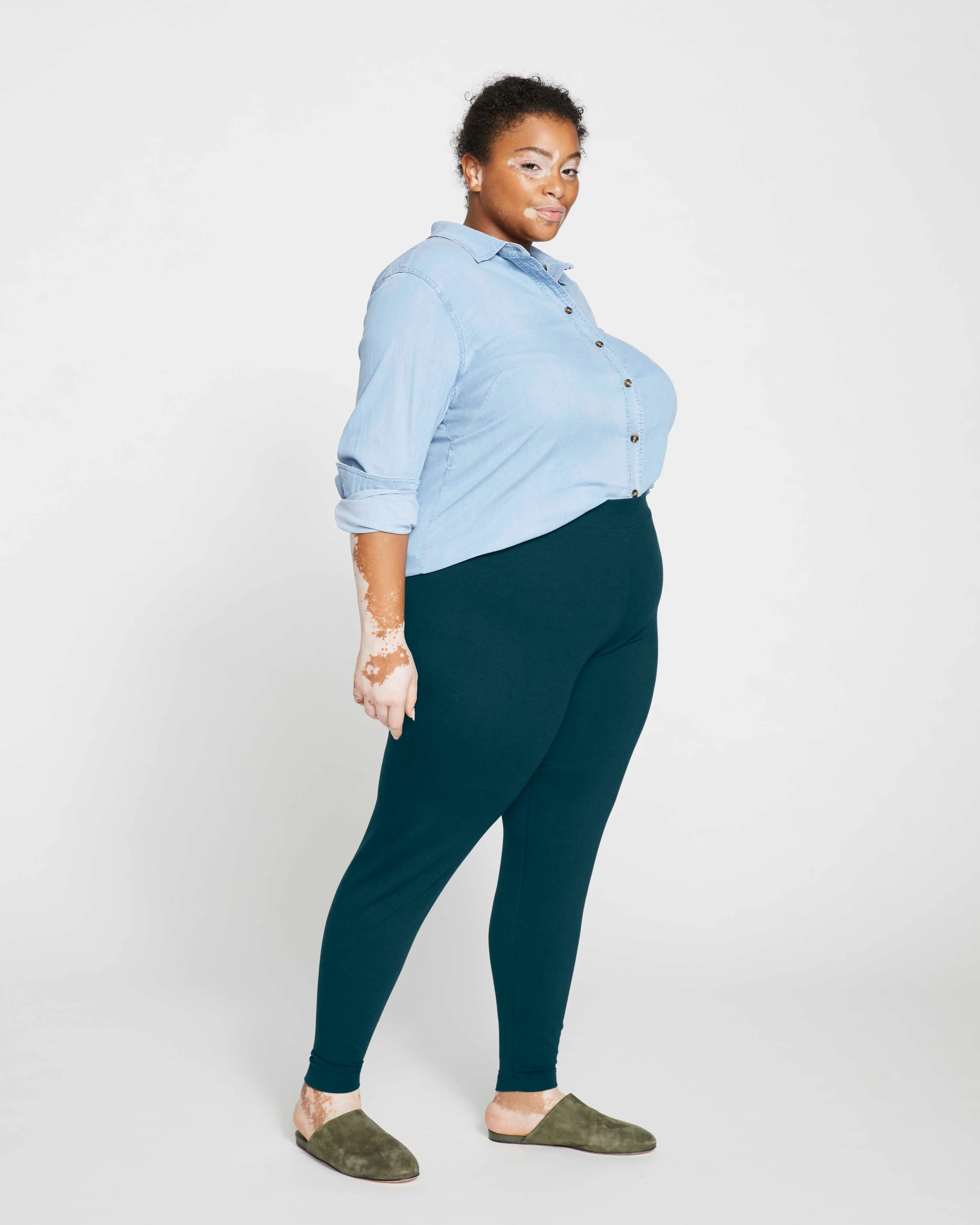 Roya Leggings 27 Inch - Deep Sea sold by Universal Standard product image thumbnail 3