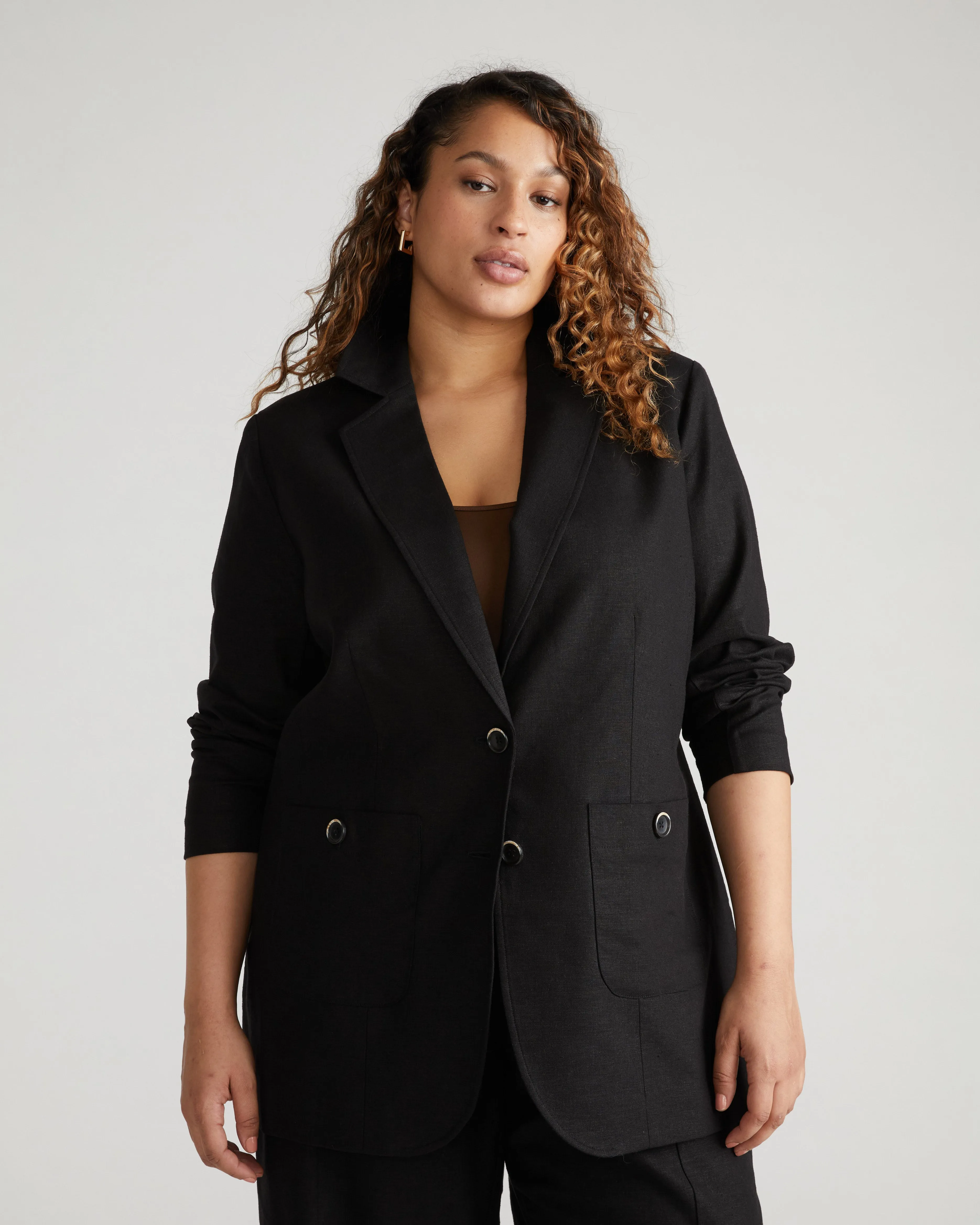 Coastal Linen Blazer - Black sold by Universal Standard