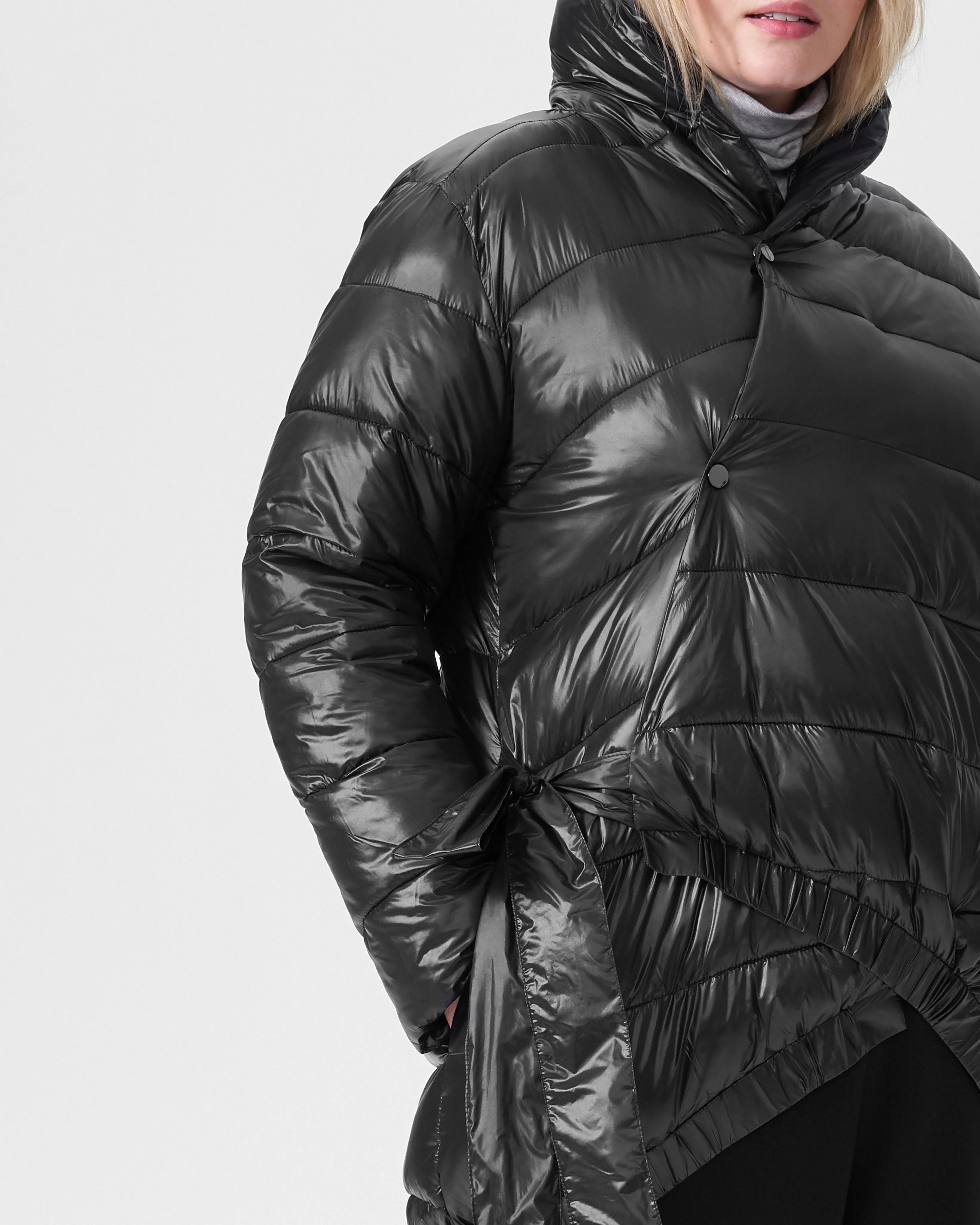 Kanda Puffer - Black sold by Universal Standard product image thumbnail 3