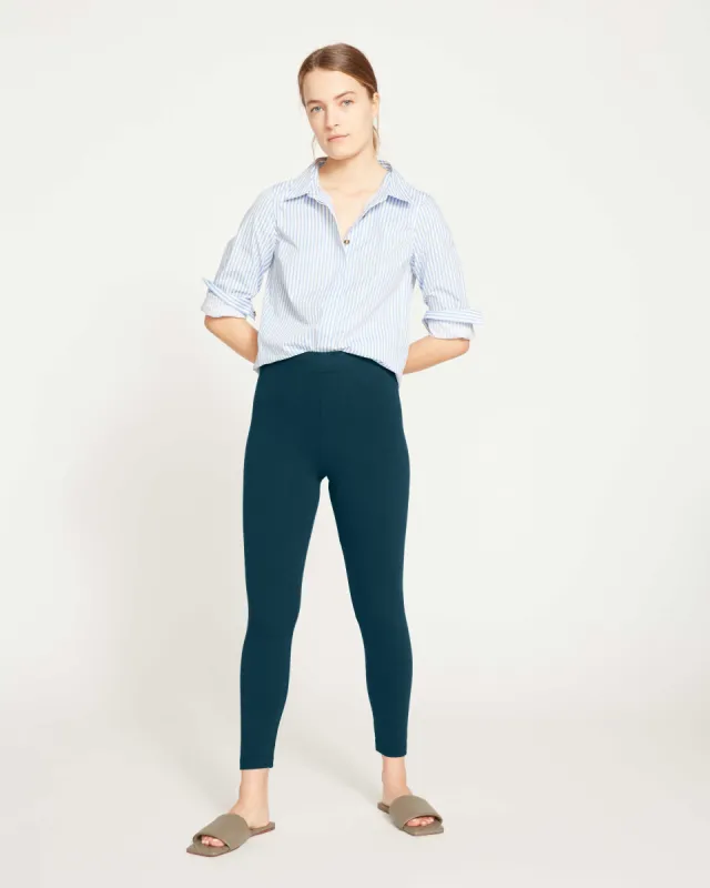 Roya Cropped Leggings 23 Inch - Deep Sea sold by Universal Standard