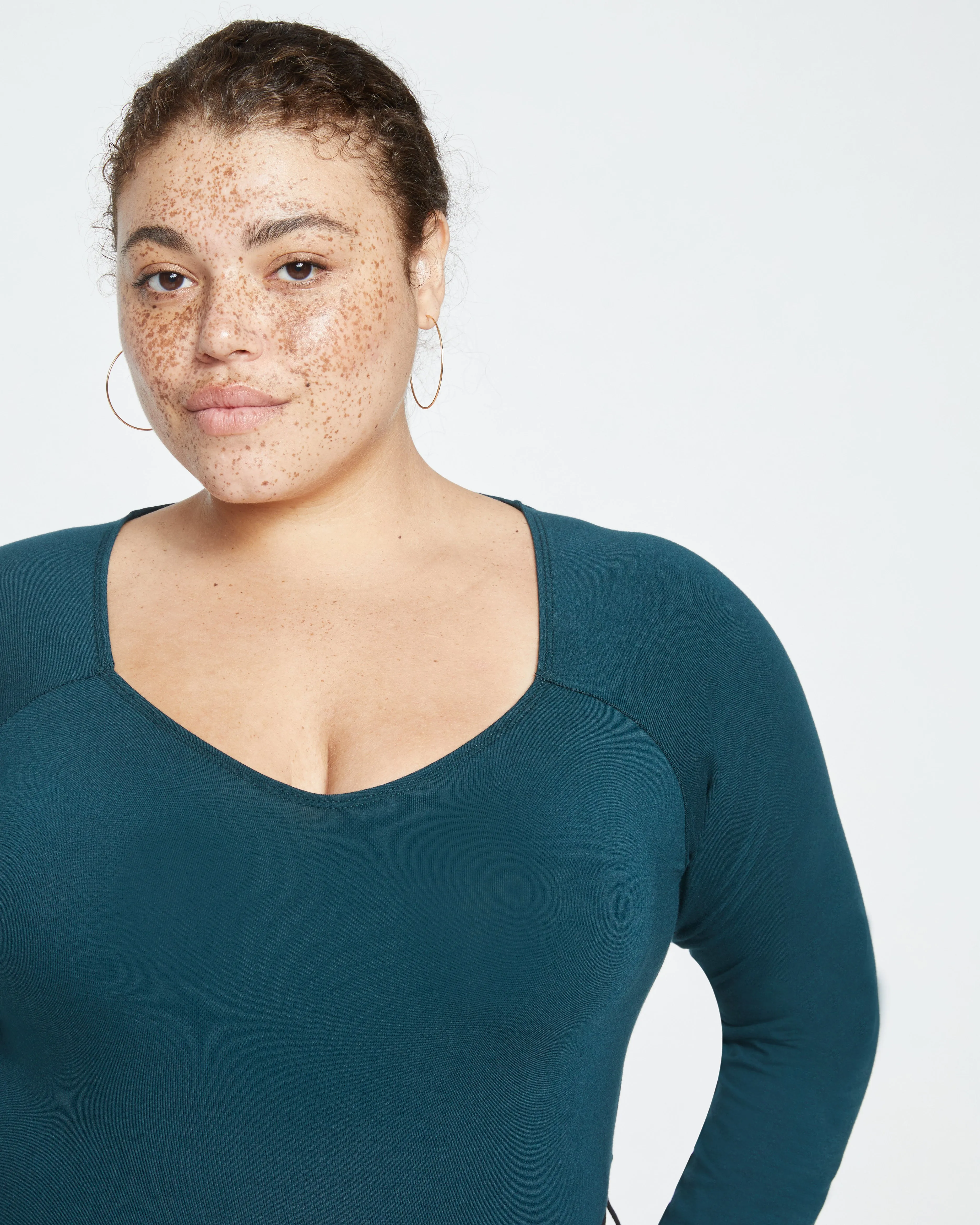 Roya Long Sleeve Bodysuit - Deep Sea sold by Universal Standard