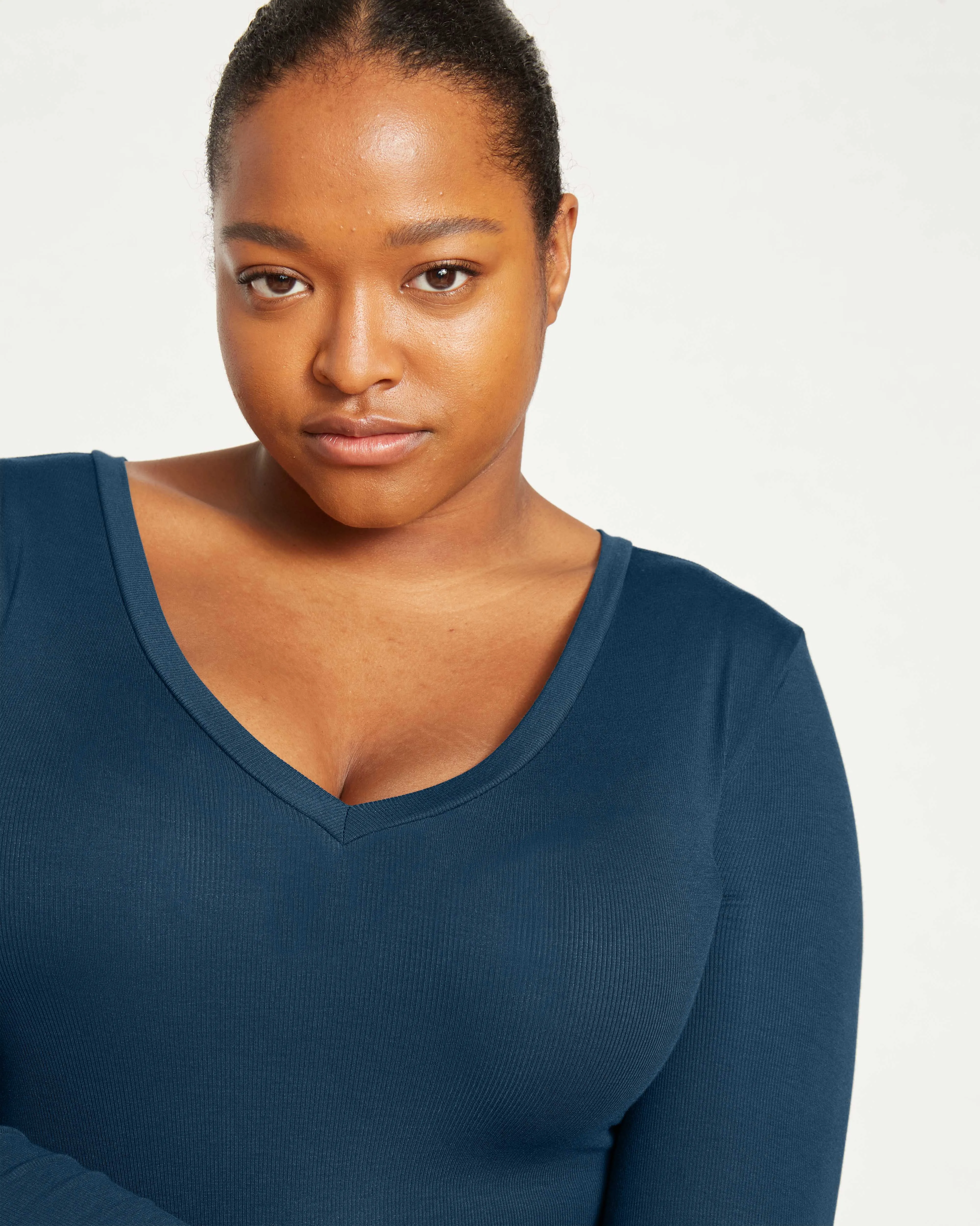 Foundation Long Sleeve V-Neck Tee - Deep Sea sold by Universal Standard