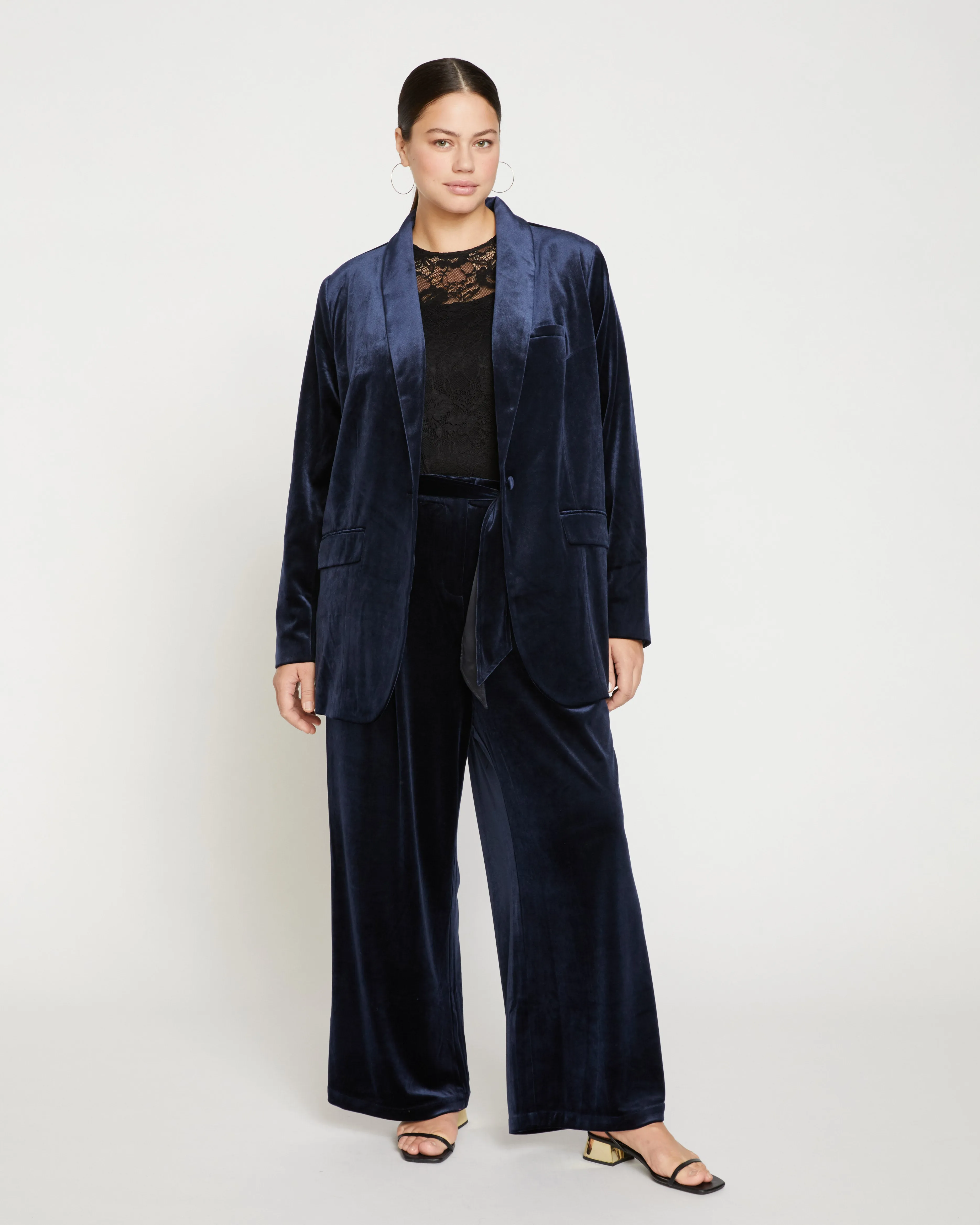 Luxe Velvet Blazer - Moonstone Blue Velvet sold by Universal Standard product image thumbnail 2
