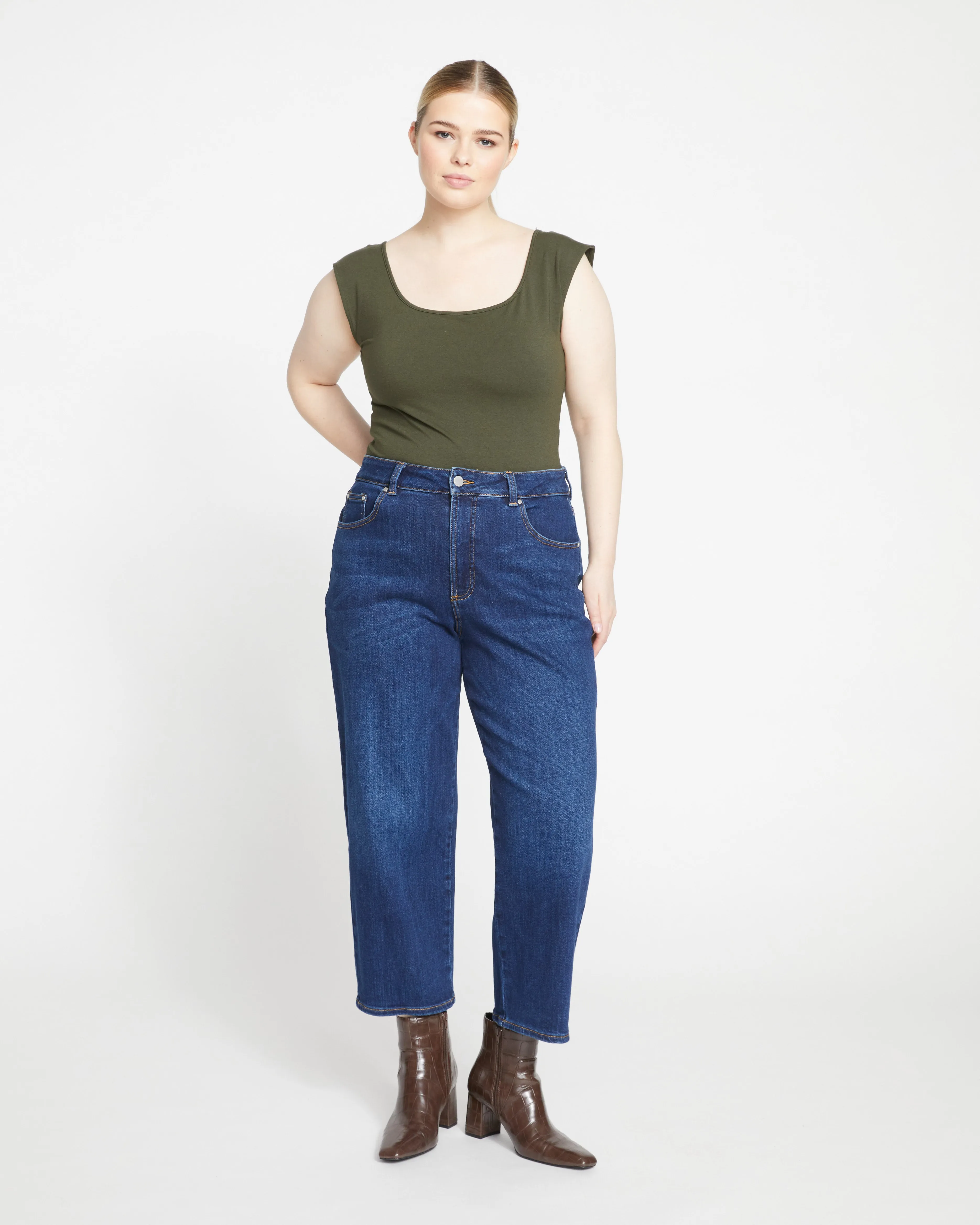 Donna High Rise Curve Straight Leg Jeans 27 Inch - Stonewash Indigo sold by Universal Standard