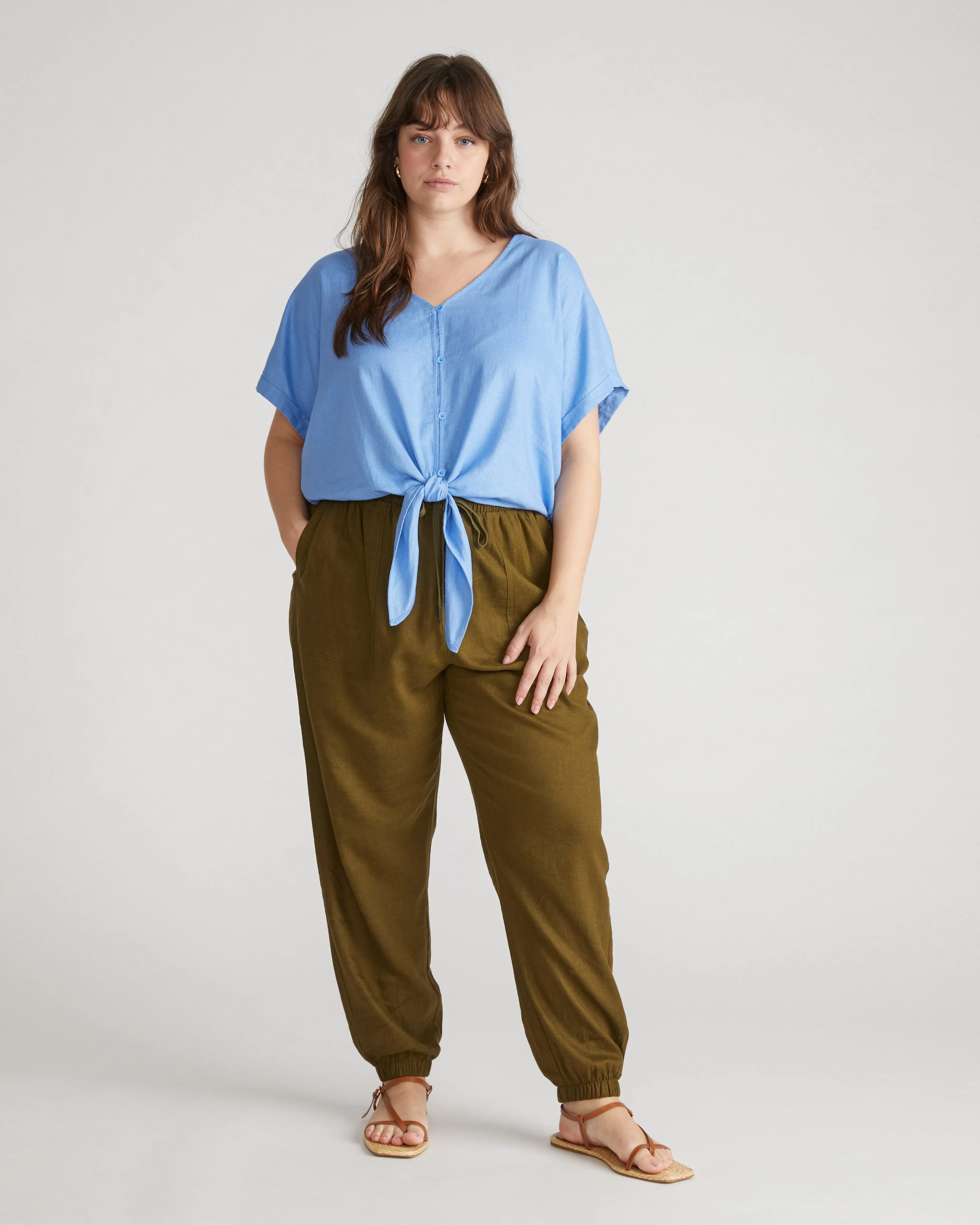 Shoreline Linen Joggers - Budding Stem sold by Universal Standard
