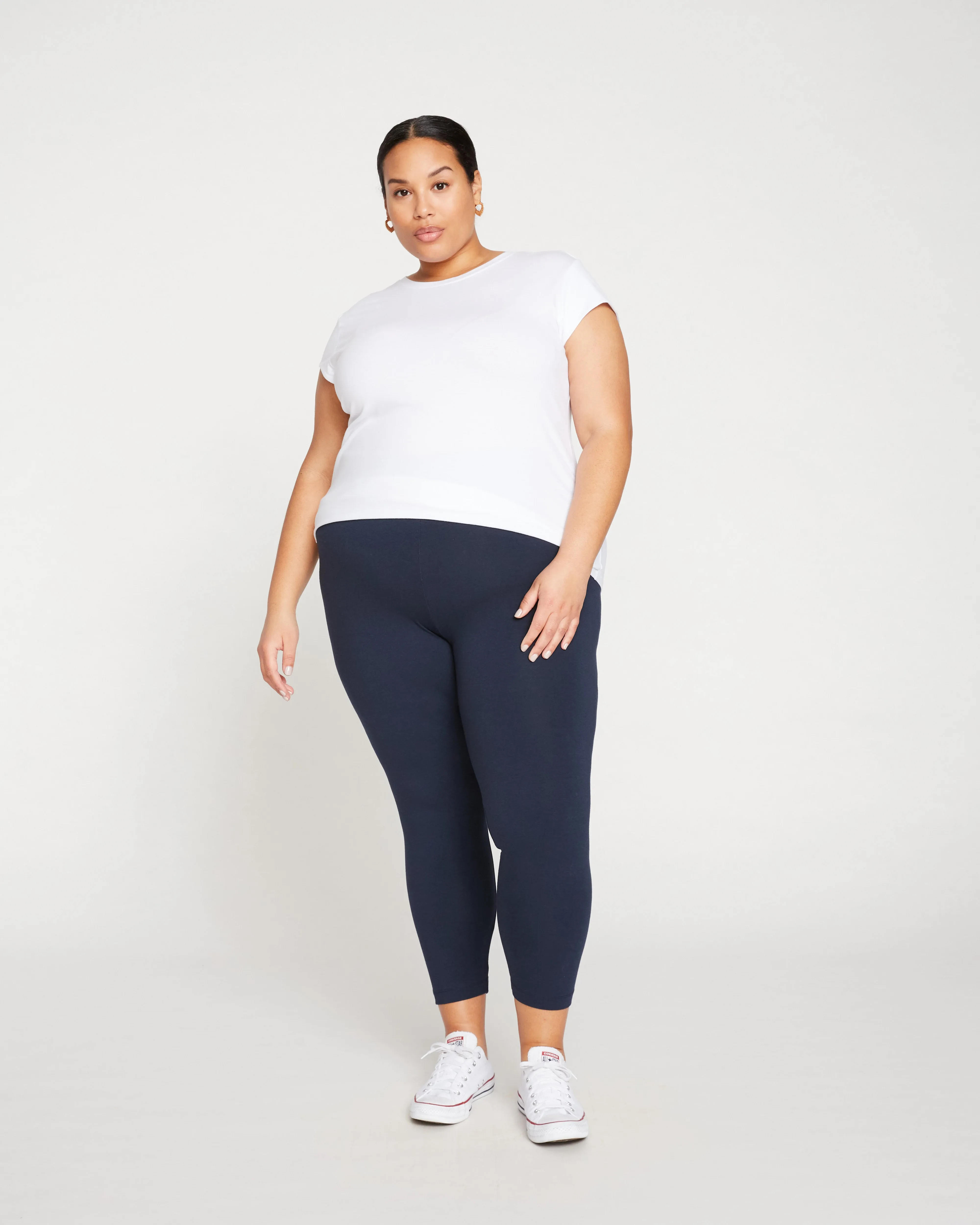Roya Cropped Leggings 23 Inch - Navy sold by Universal Standard