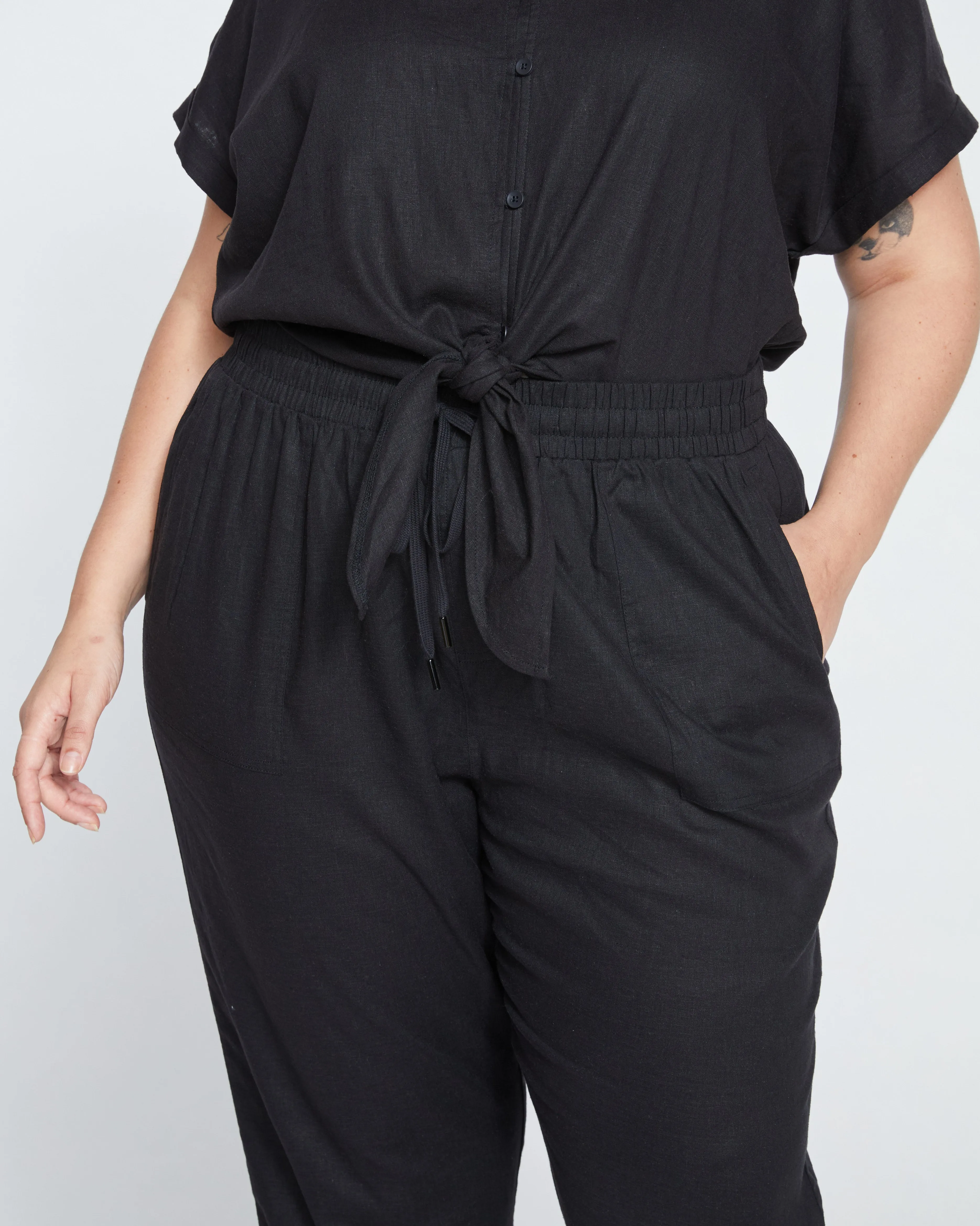 Shoreline Linen Joggers - Black sold by Universal Standard product image thumbnail 2