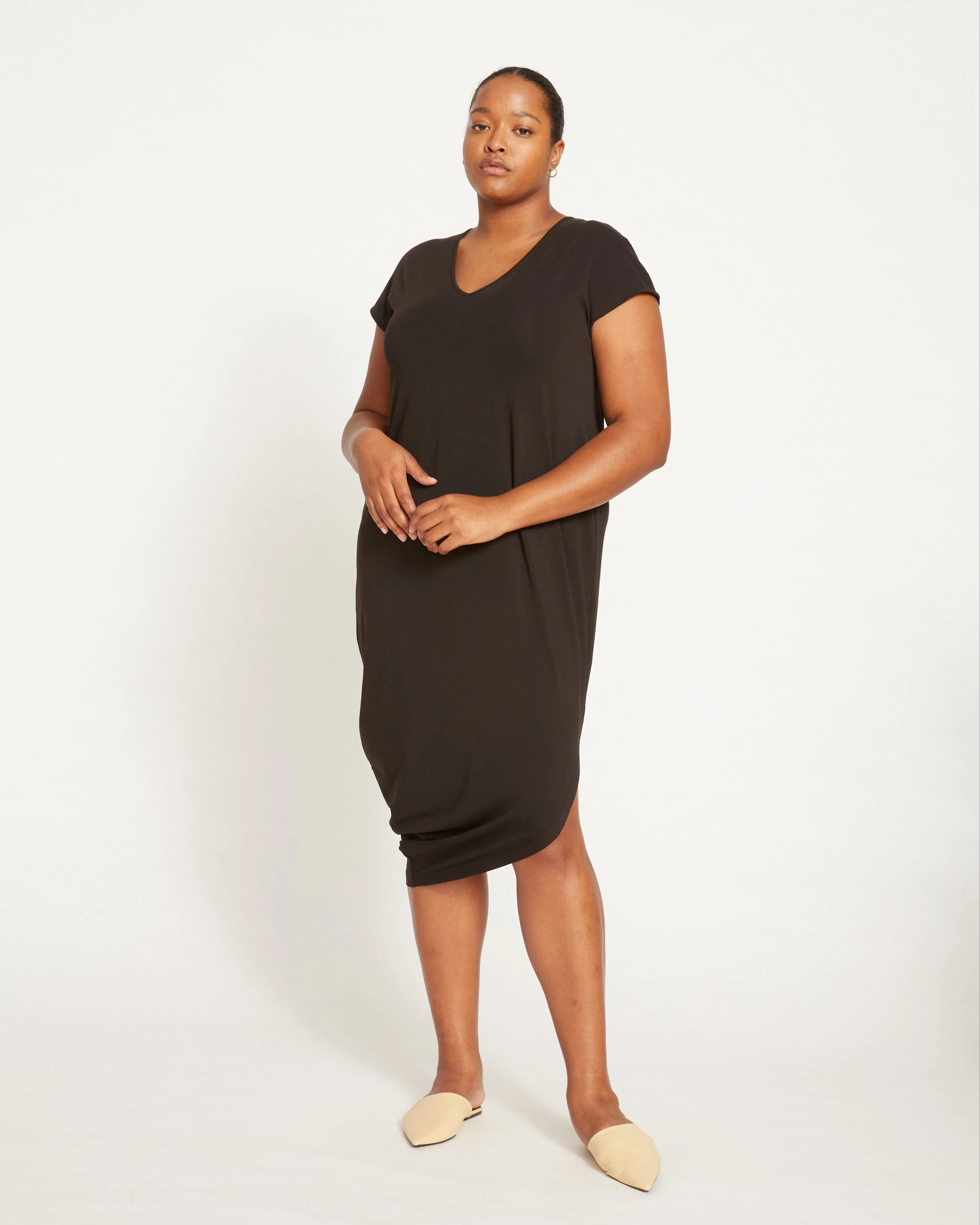 Iconic Geneva V-Neck Dress - Black sold by Universal Standard