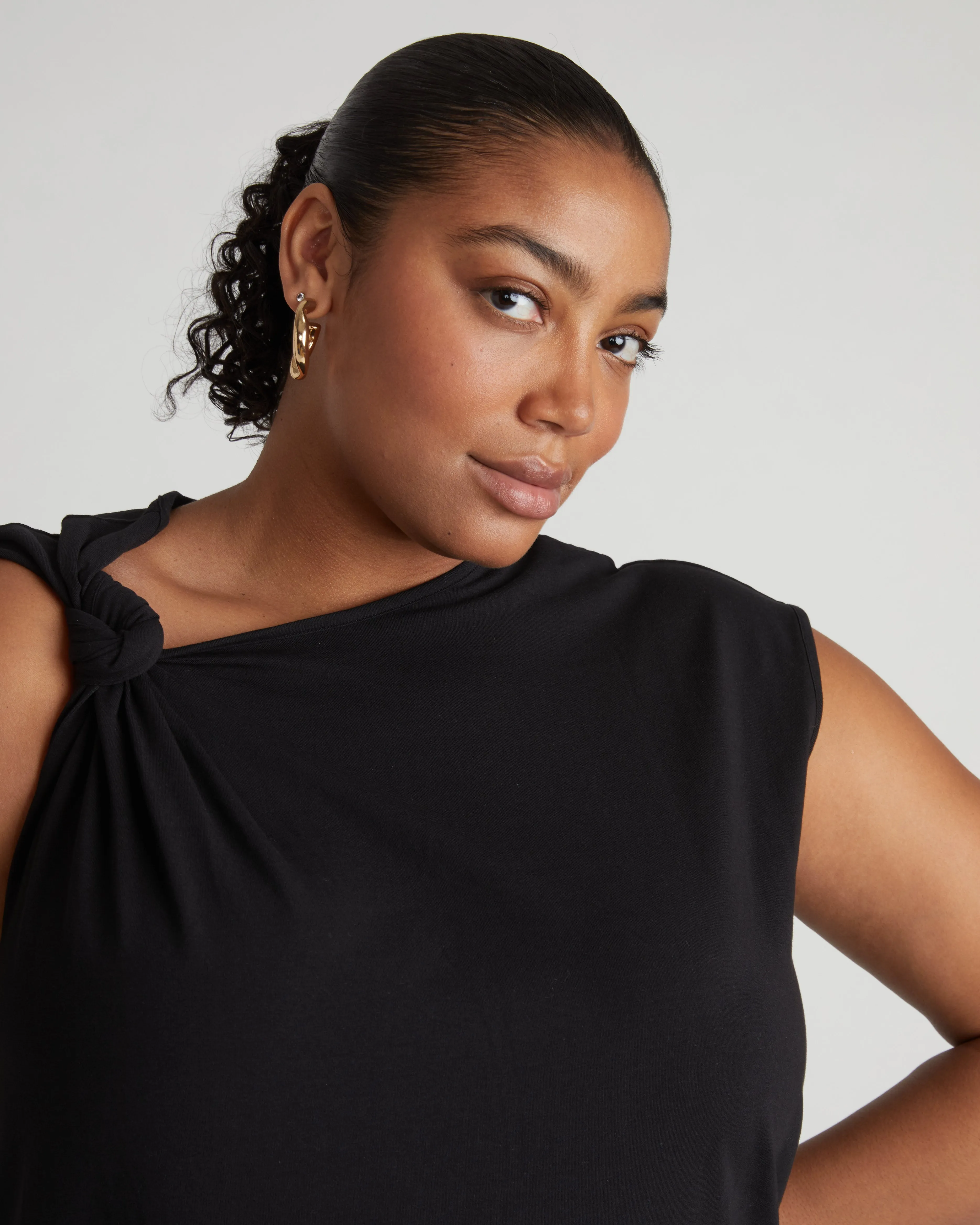 Shoulder Knot Dress - Black sold by Universal Standard