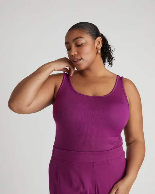 Foundation Tank - Goji Berry sold by Universal Standard