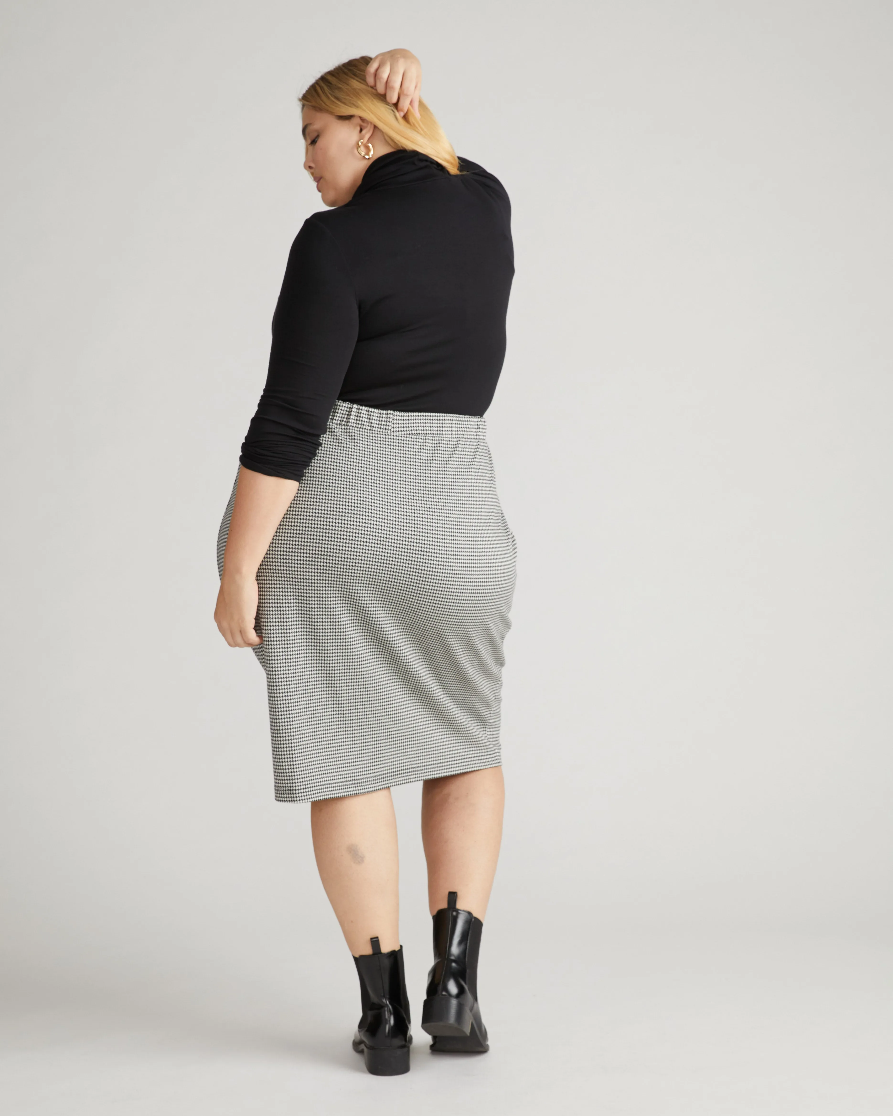 Danube Ponte Skirt - Black/White Houndstooth sold by Universal Standard product image thumbnail 3
