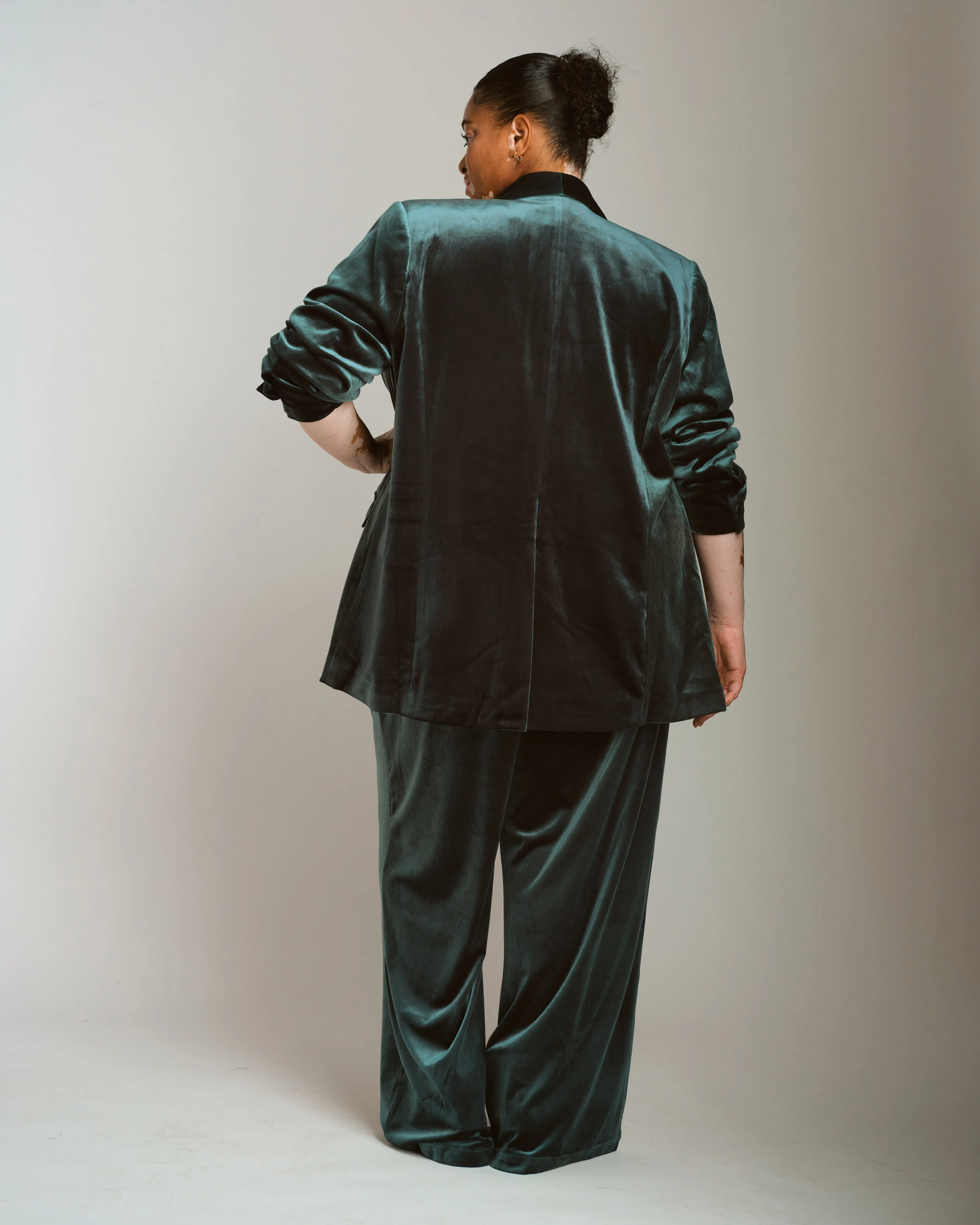 Luxe Belted Velvet Pant - Forest Green sold by Universal Standard product image thumbnail 3