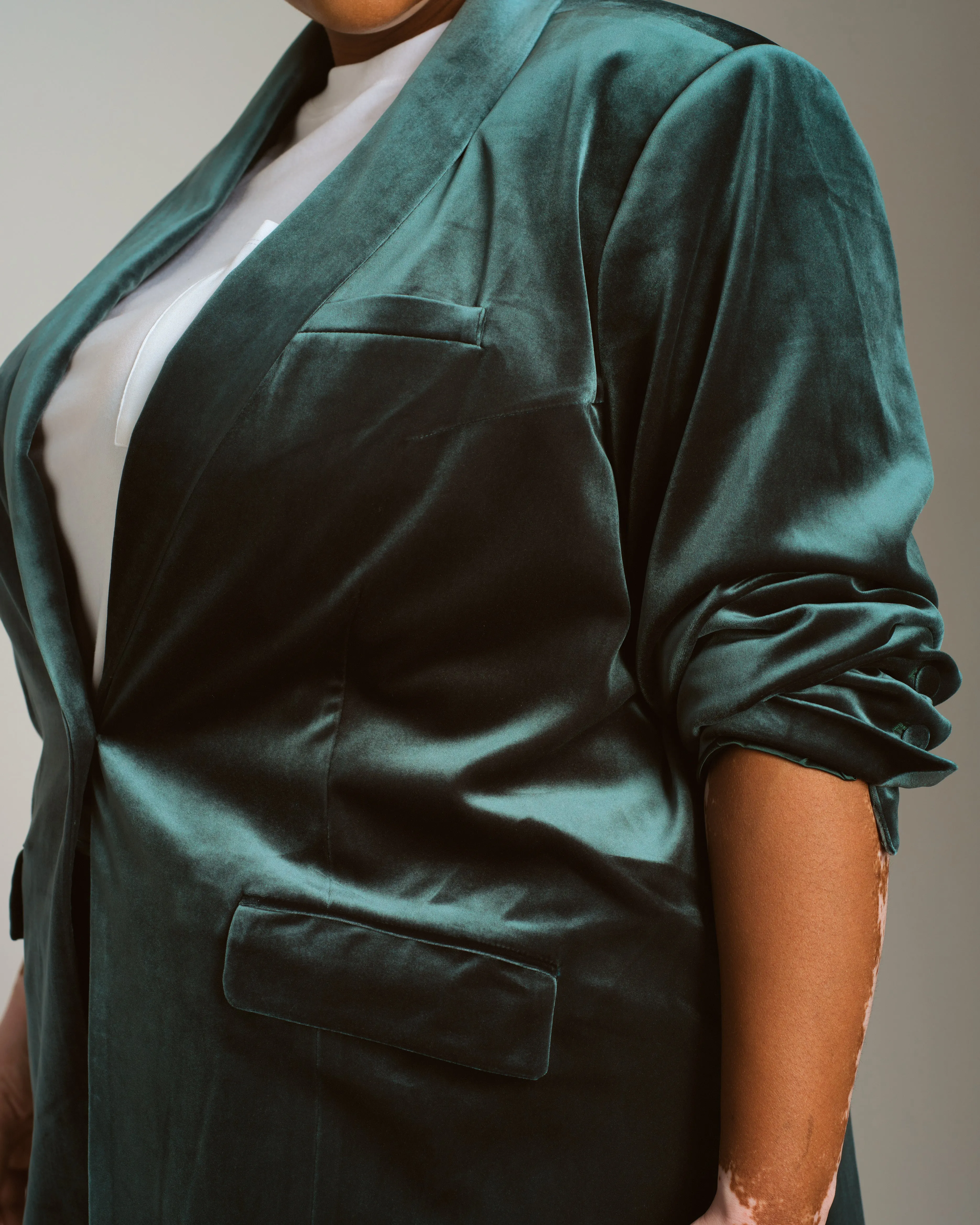 Luxe Velvet Blazer - Forest Green sold by Universal Standard product image thumbnail 2