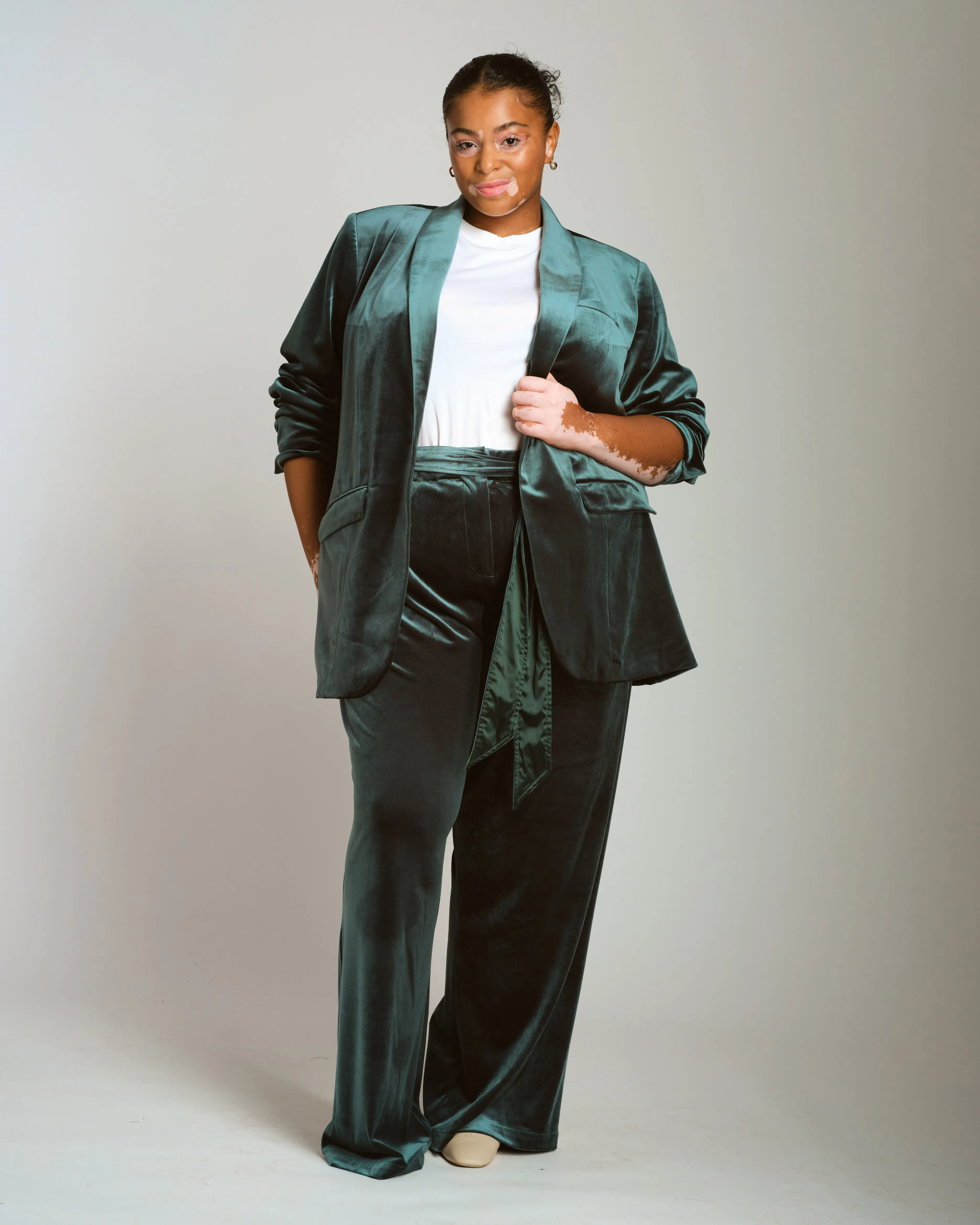 Luxe Velvet Blazer - Forest Green sold by Universal Standard product image thumbnail 3