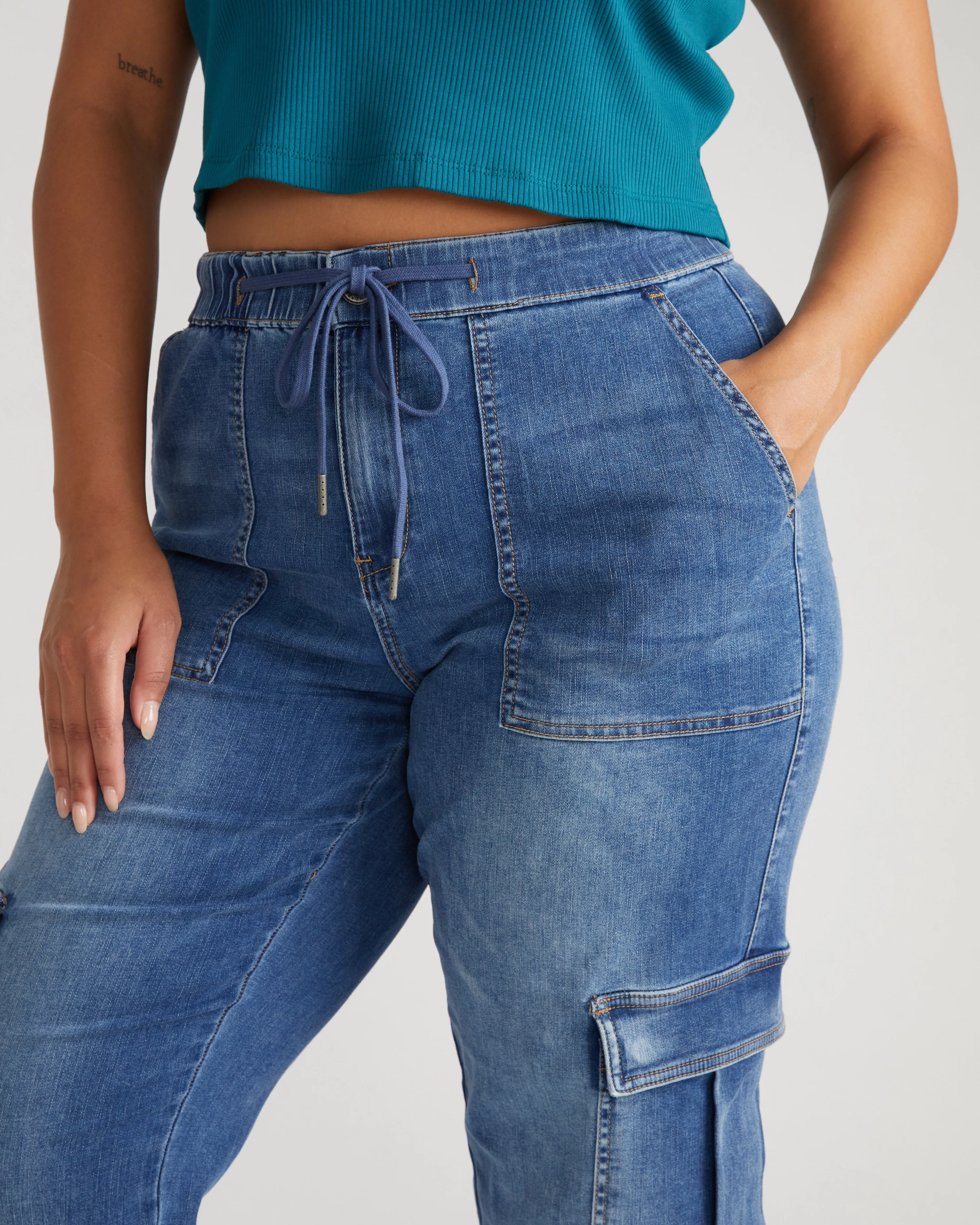 Jordan x US Everywhere Cargo Jeans - Western Blue Wash sold by Universal Standard product image thumbnail 2