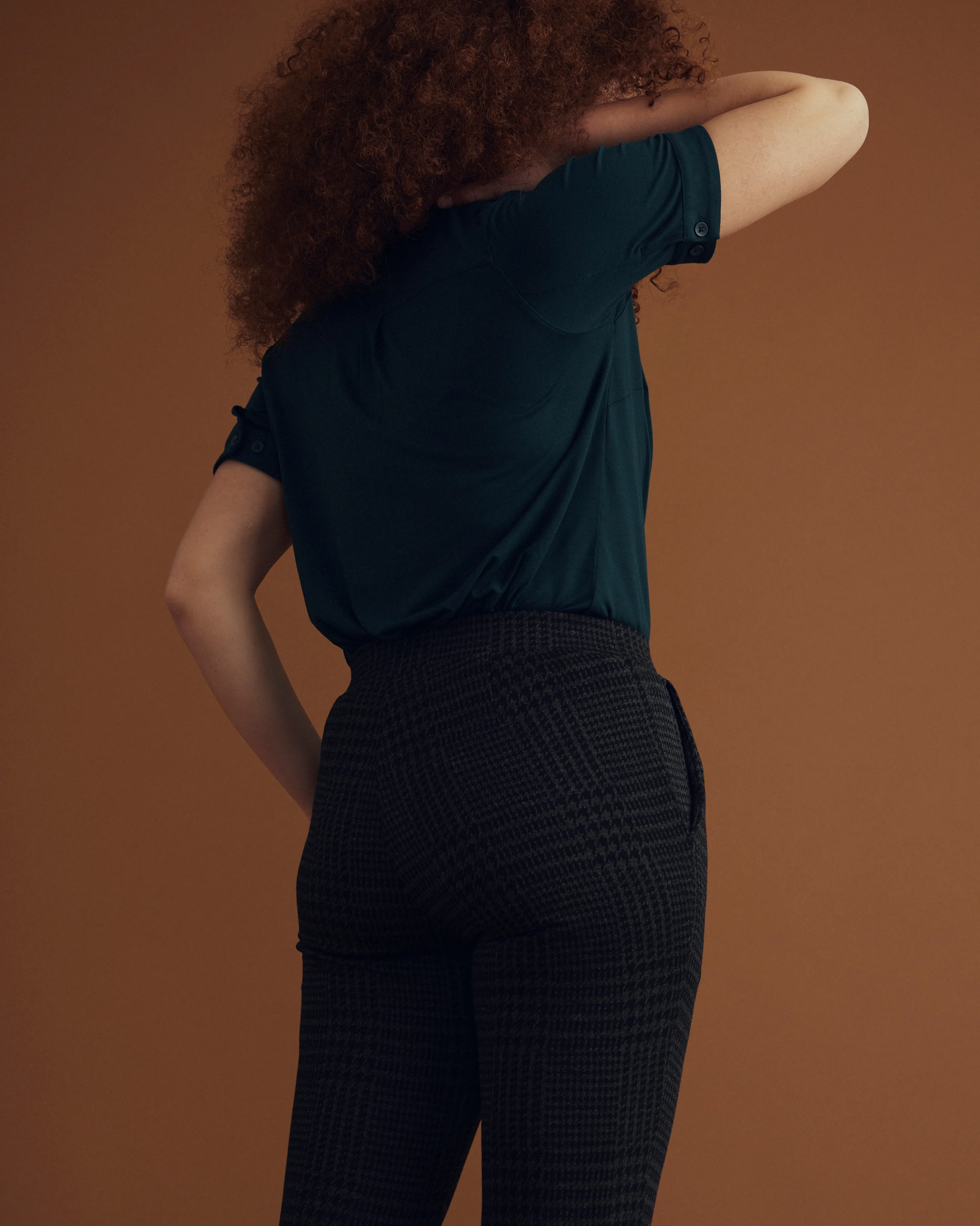 Moro Pocket Signature Ponte Pants - Storm Houndstooth sold by Universal Standard product image thumbnail 3