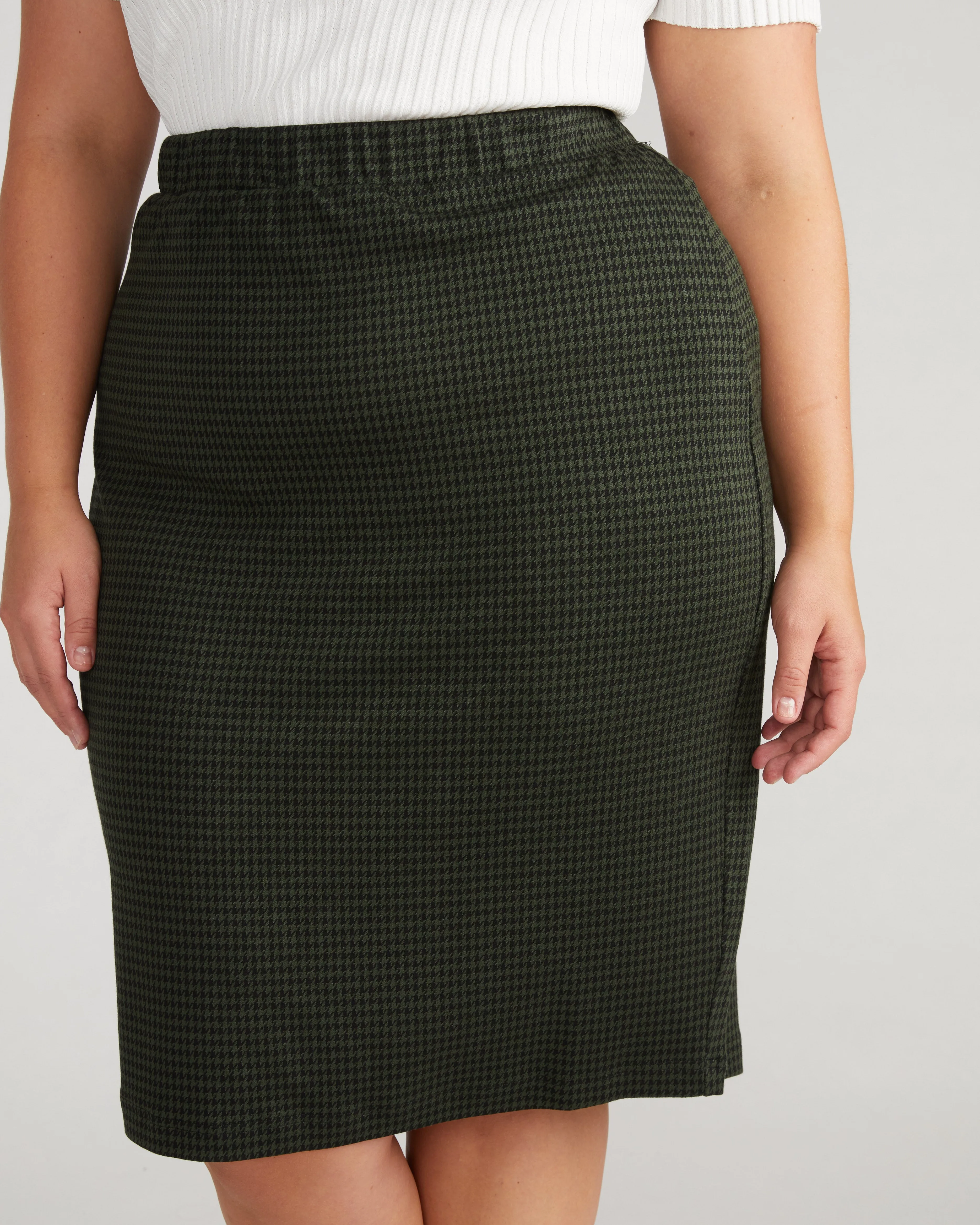 Danube Ponte Skirt - Forest Houndstooth sold by Universal Standard