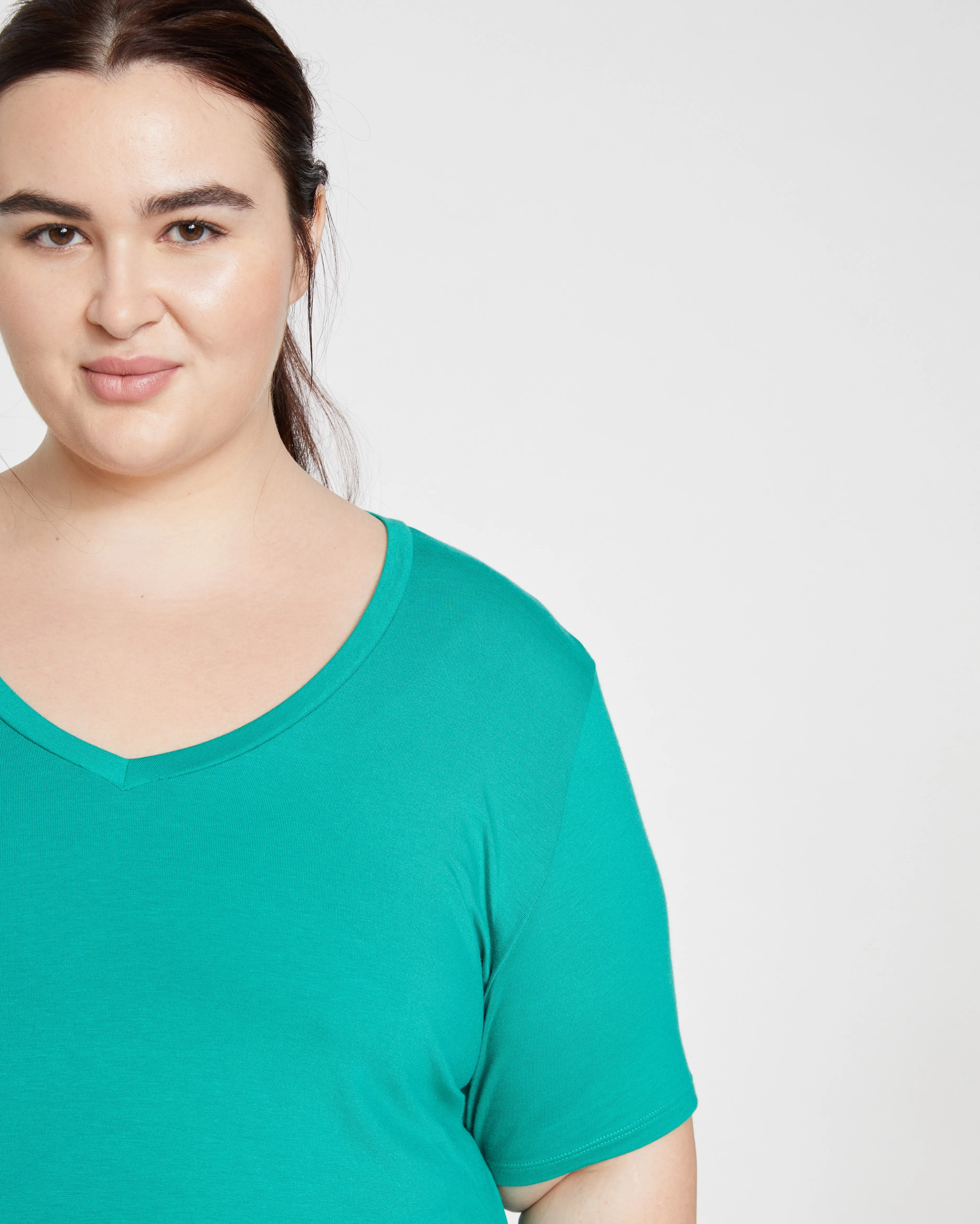 V Rex - Green Lake sold by Universal Standard product image thumbnail 2