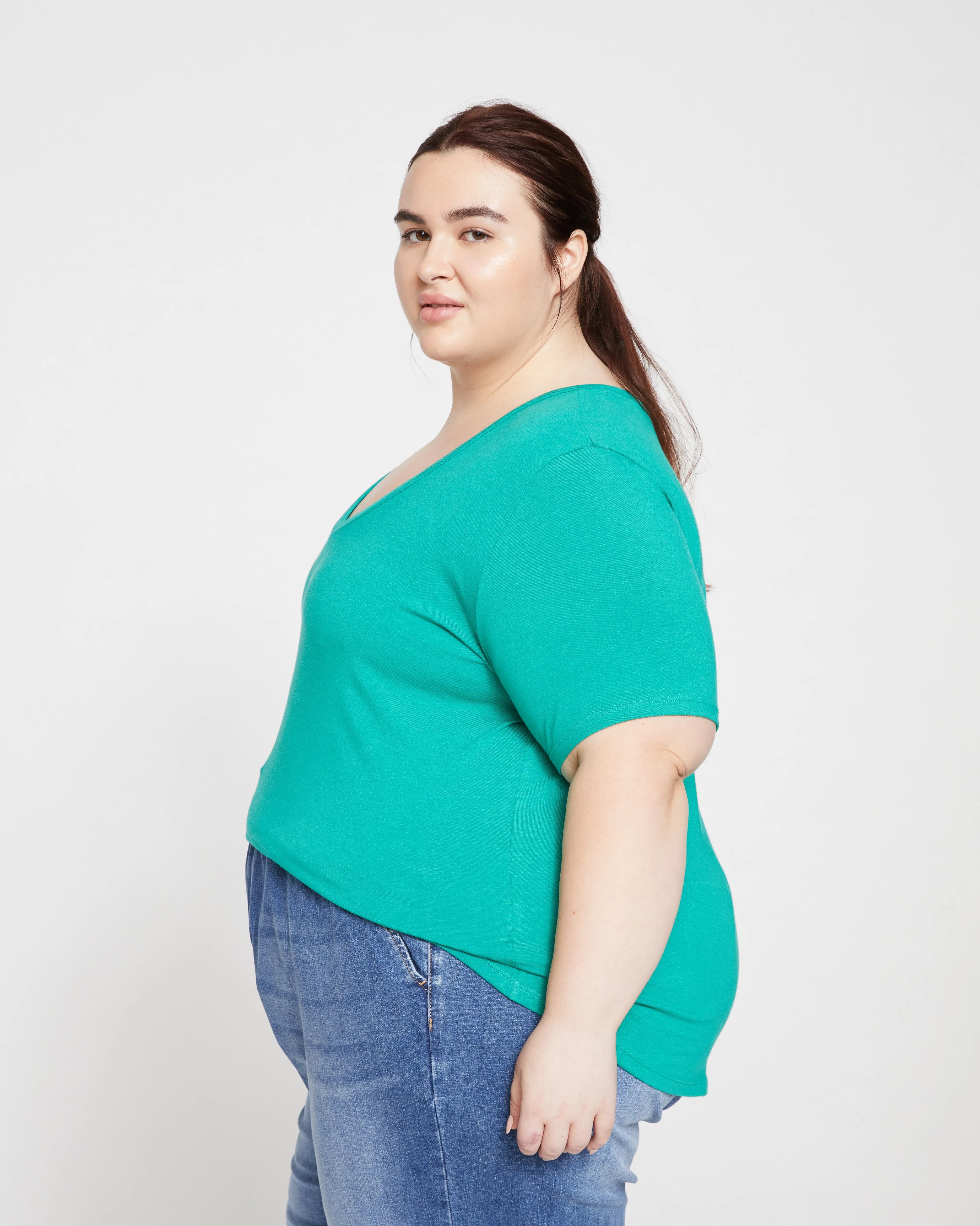 V Rex - Green Lake sold by Universal Standard product image thumbnail 3