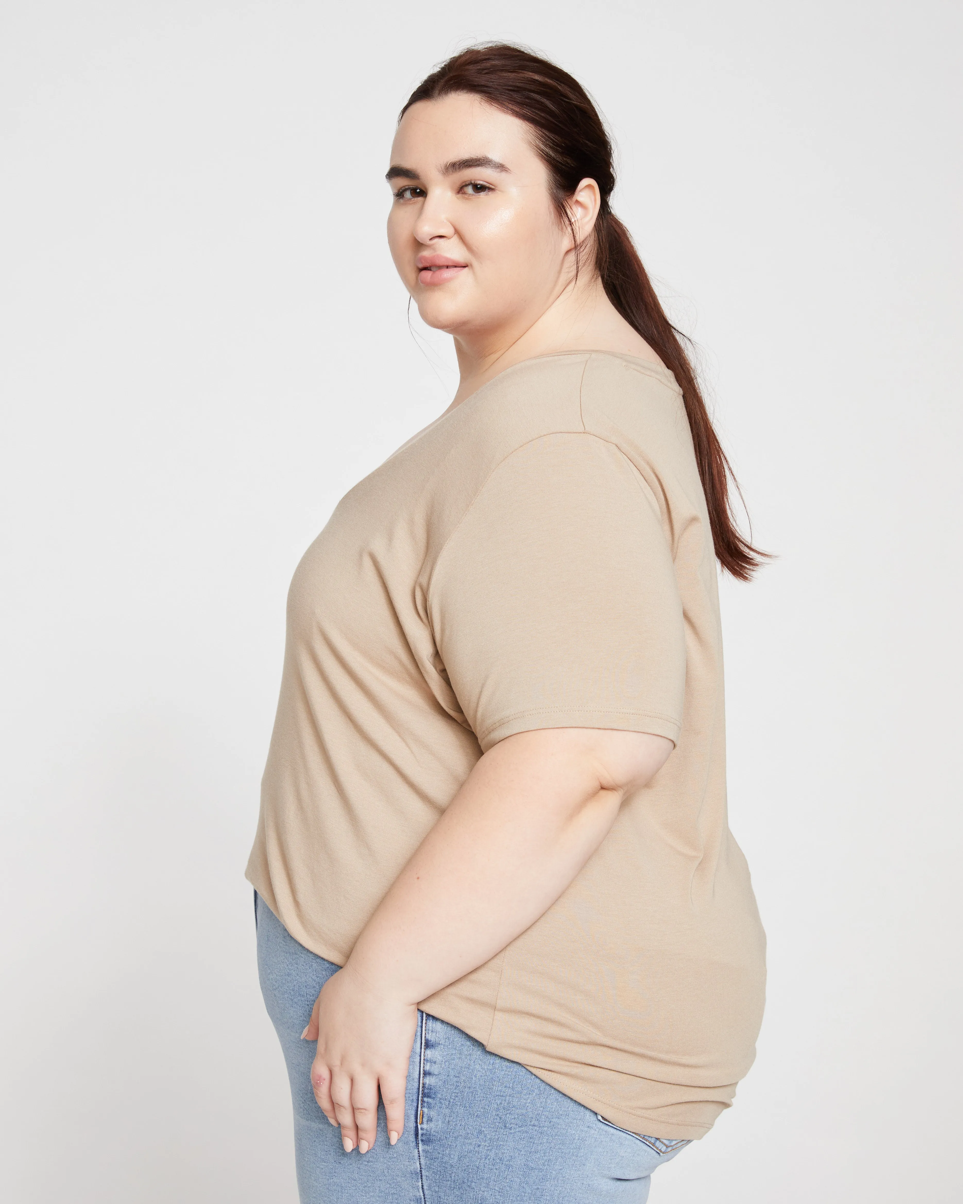 V Rex - Pebble sold by Universal Standard product image thumbnail 3