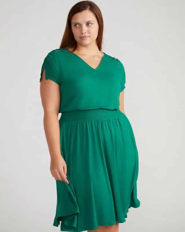 Minetta Liquid Jersey Dress - Lily Pad sold by Universal Standard