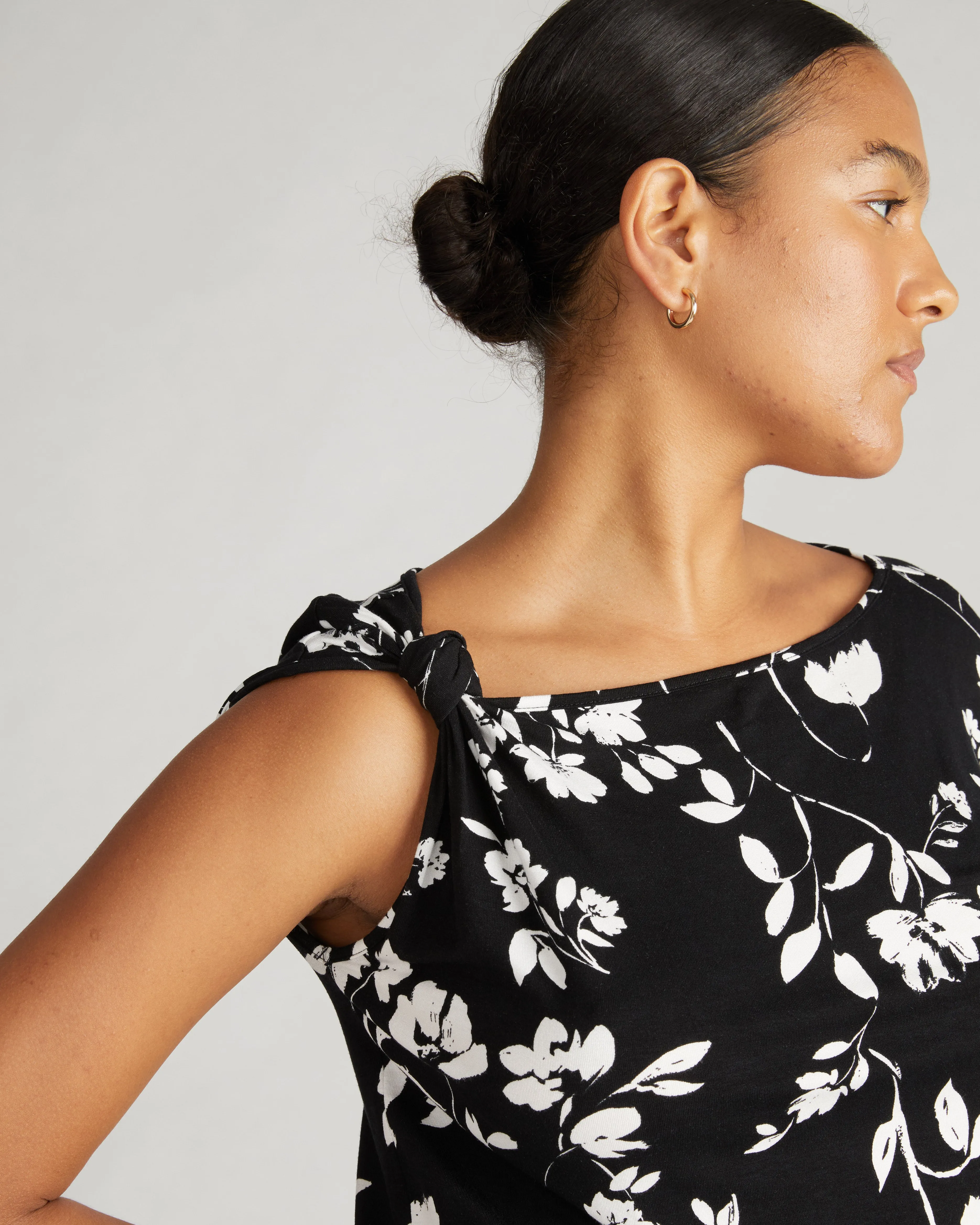 Estella Liquid Jersey Knot Tank - Moonlit Garden Print sold by Universal Standard product image thumbnail 2