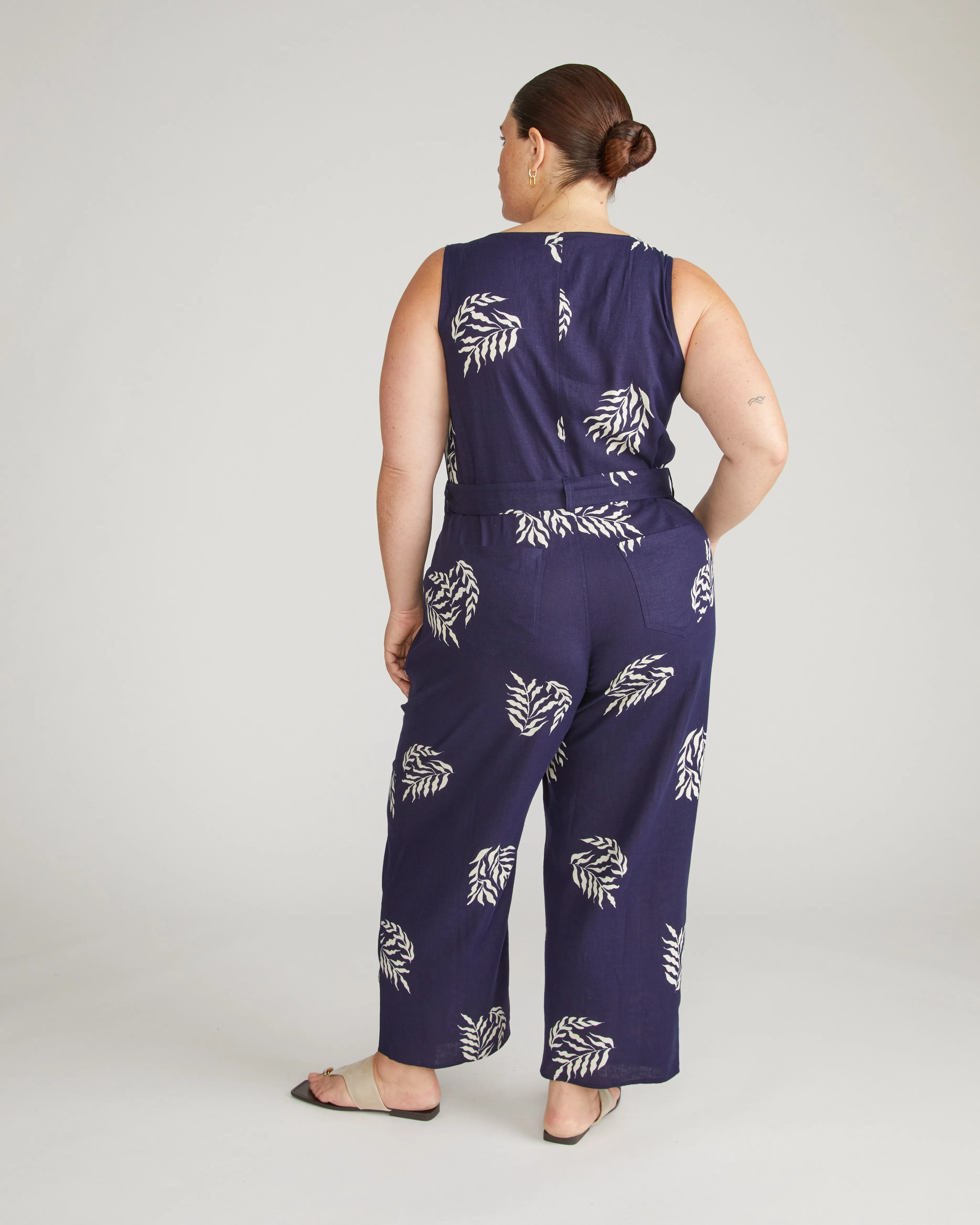 Matilda Linen Jumpsuit - Beachgrass Print in Navy sold by Universal Standard product image thumbnail 3