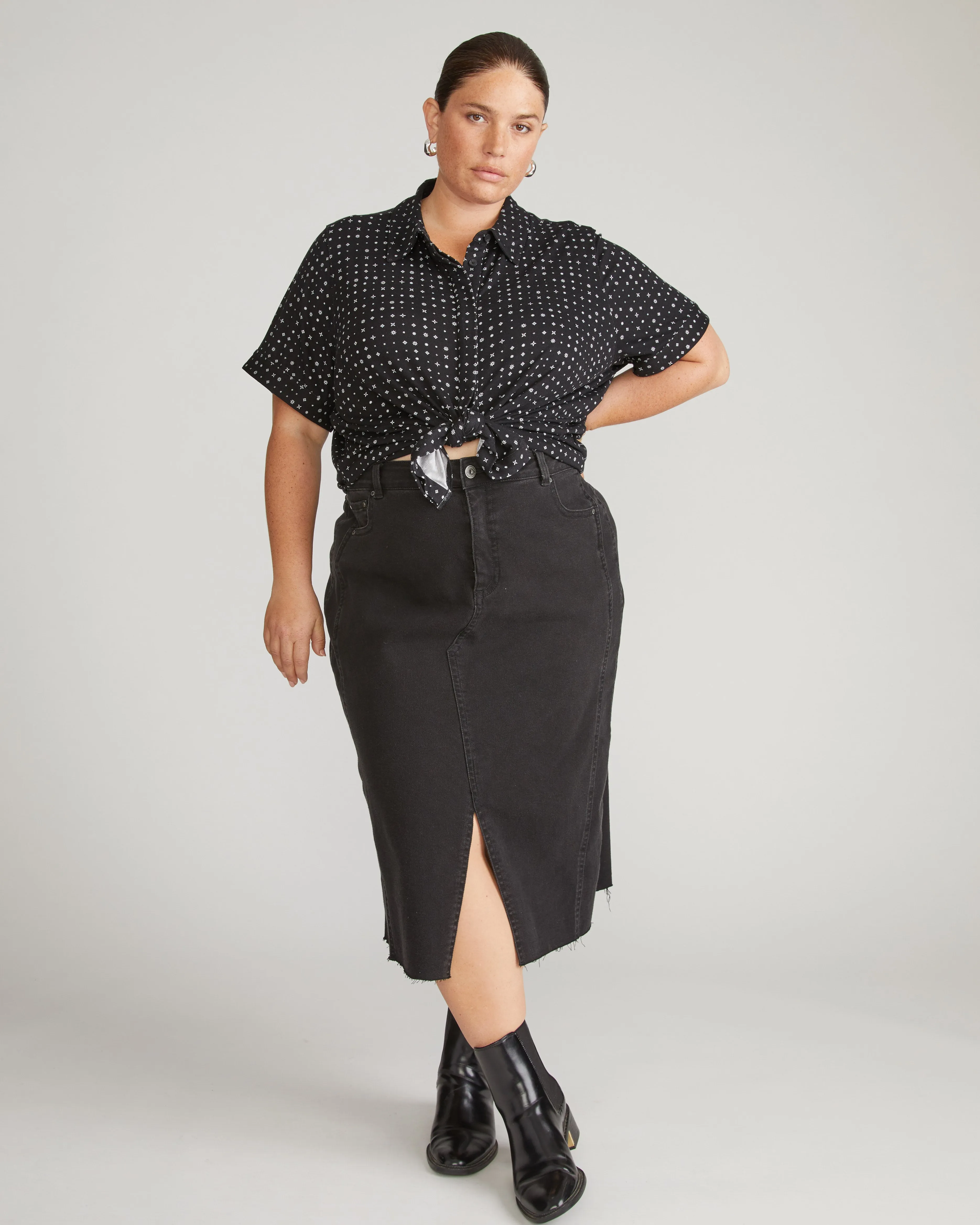 Chelsea Liquid Jersey Short Sleeve Shirt - Galactic Print in Black sold by Universal Standard product image thumbnail 4