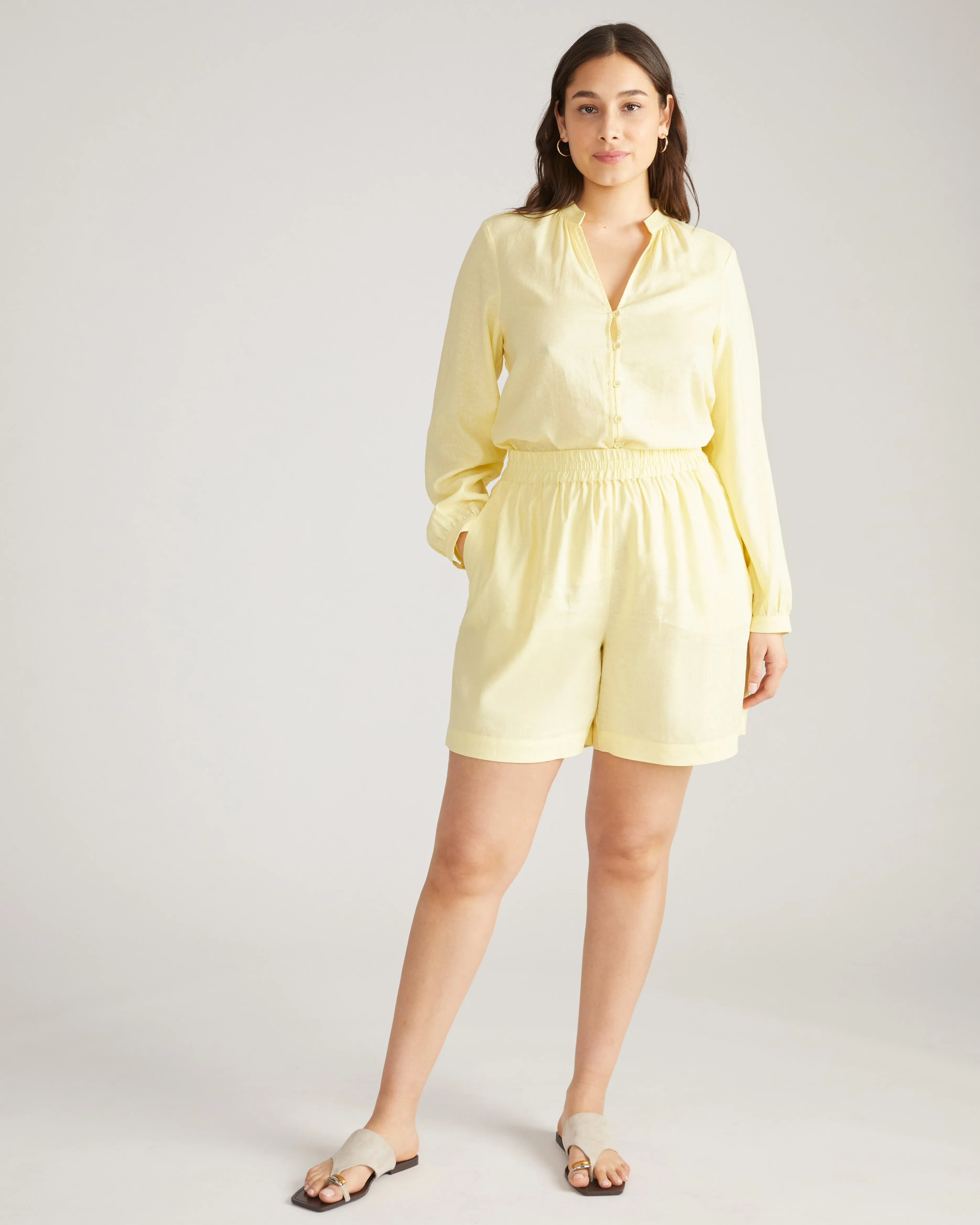 Juniper Linen Easy Pull-On Shorts - Twinkle sold by Universal Standard