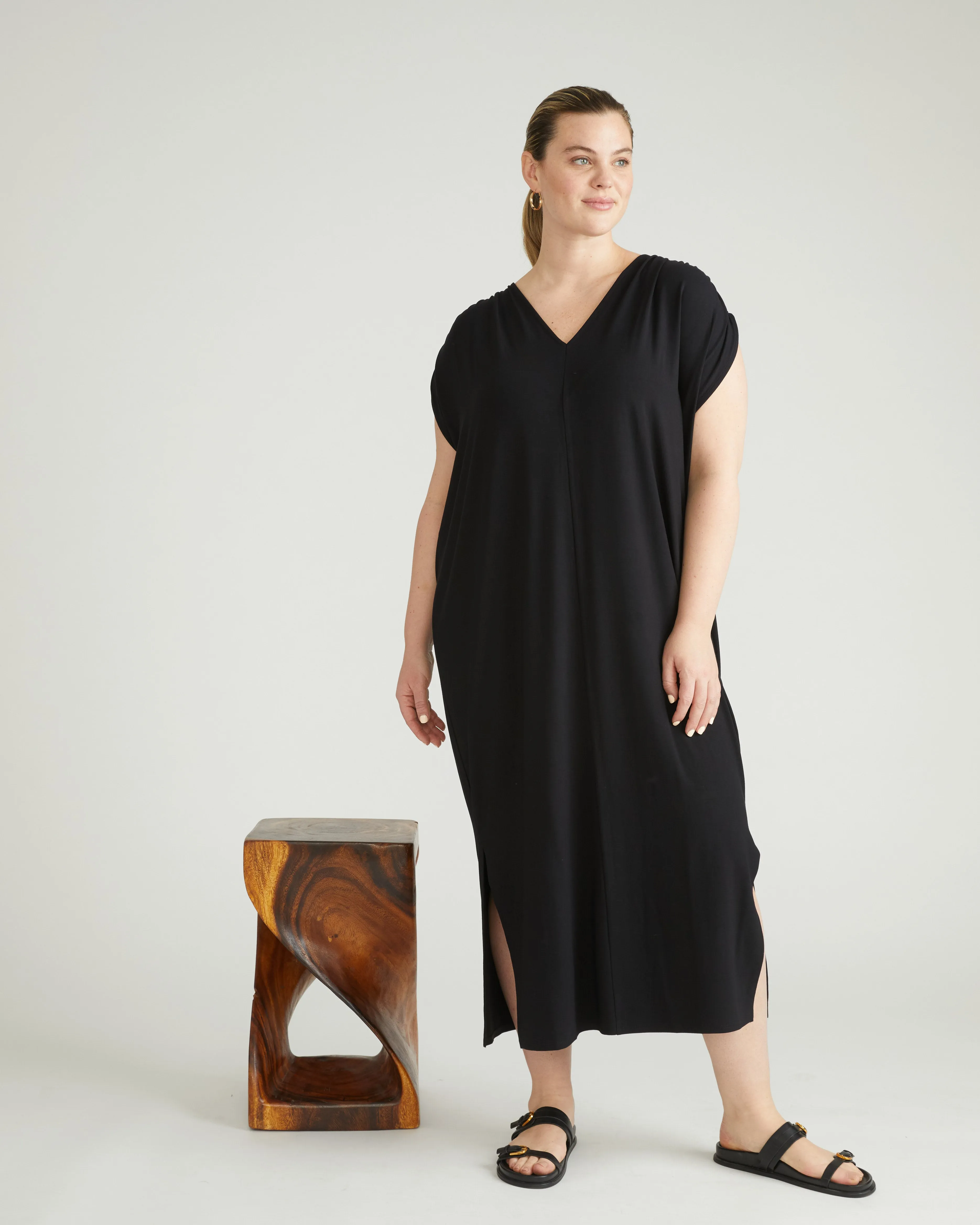 Kris Divine Jersey Kaftan - Black sold by Universal Standard