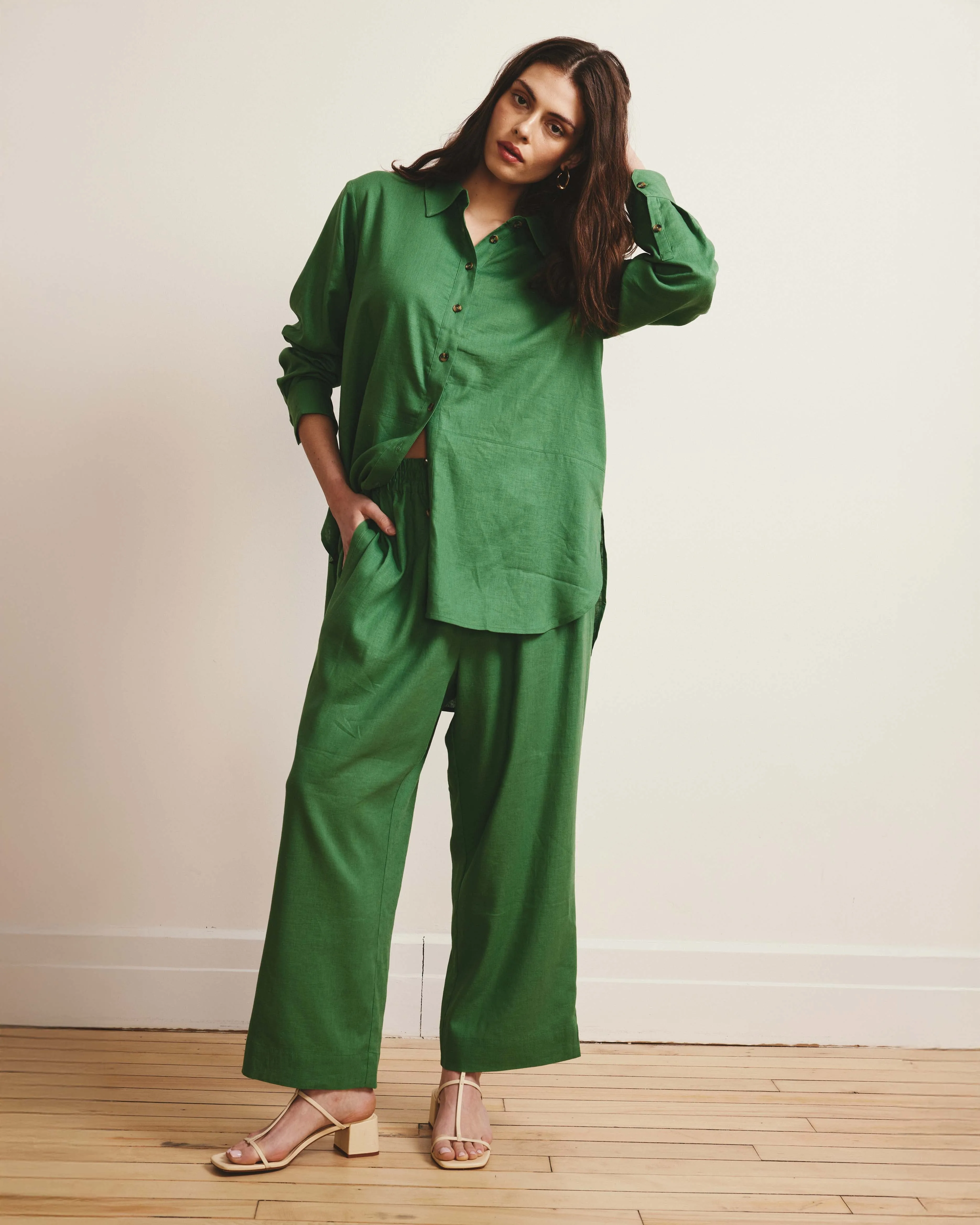 Iris Linen Easy Pull-On Pants - Clover sold by Universal Standard product image thumbnail 2