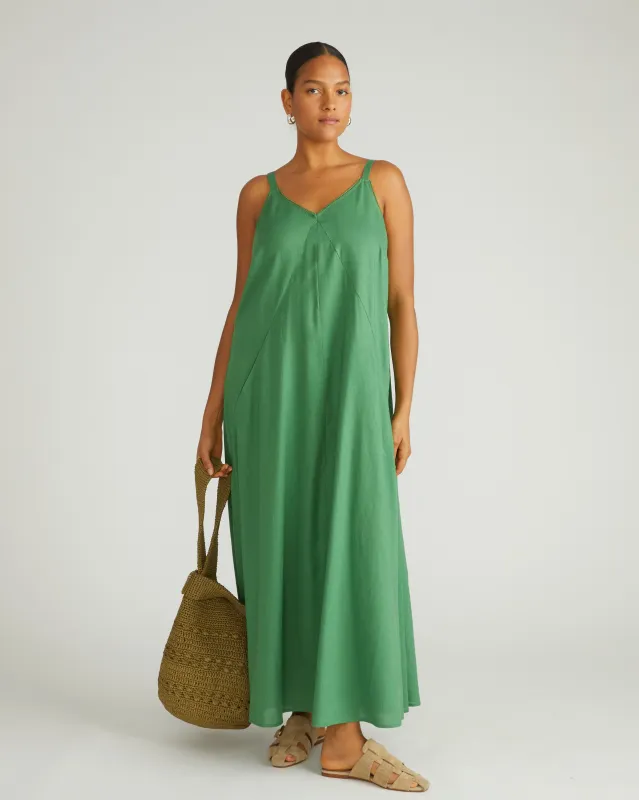 Kite Linen Dress - Clover sold by Universal Standard