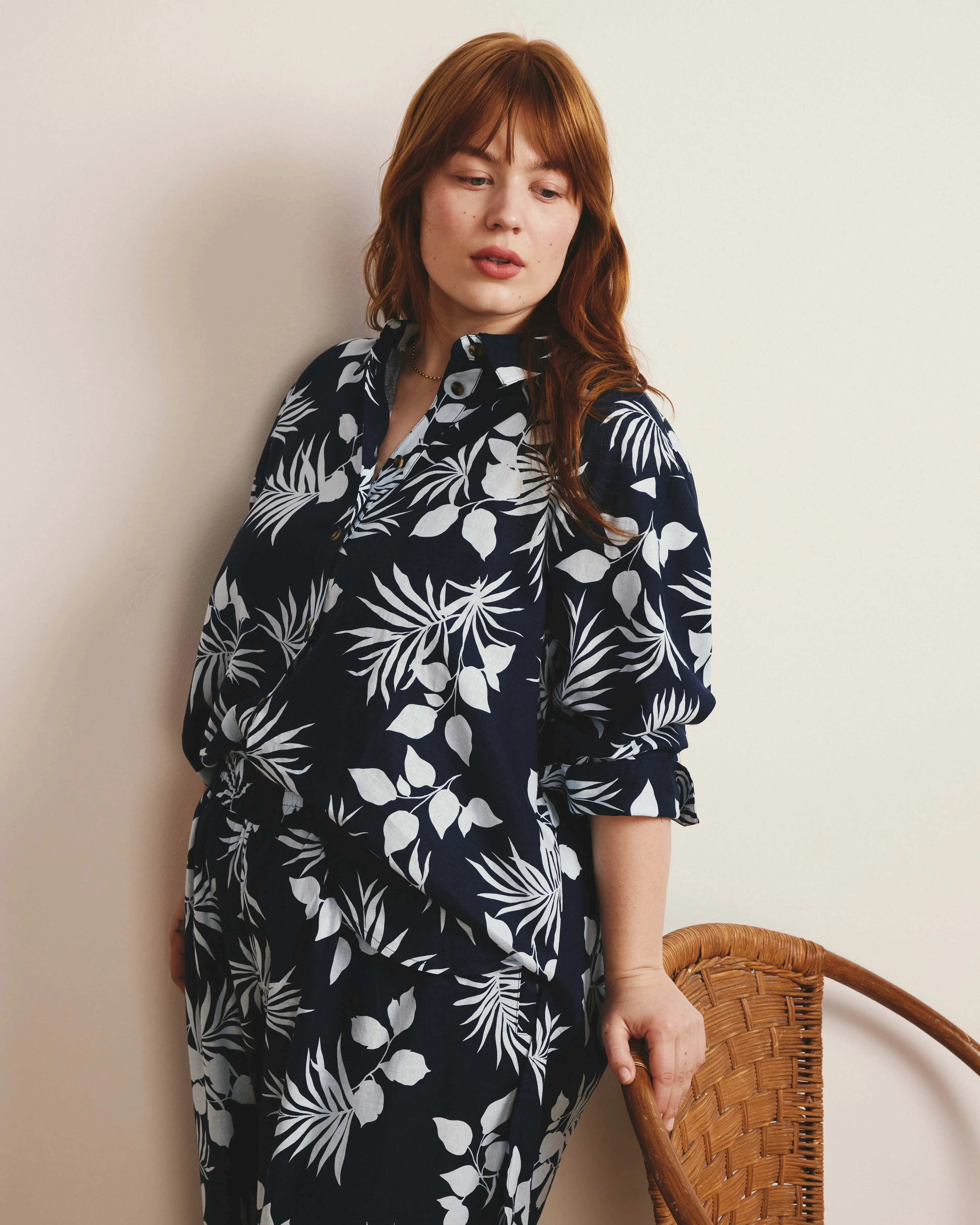 Dawn Linen Hi Low Tunic - Palm Print in Light Blue sold by Universal Standard
