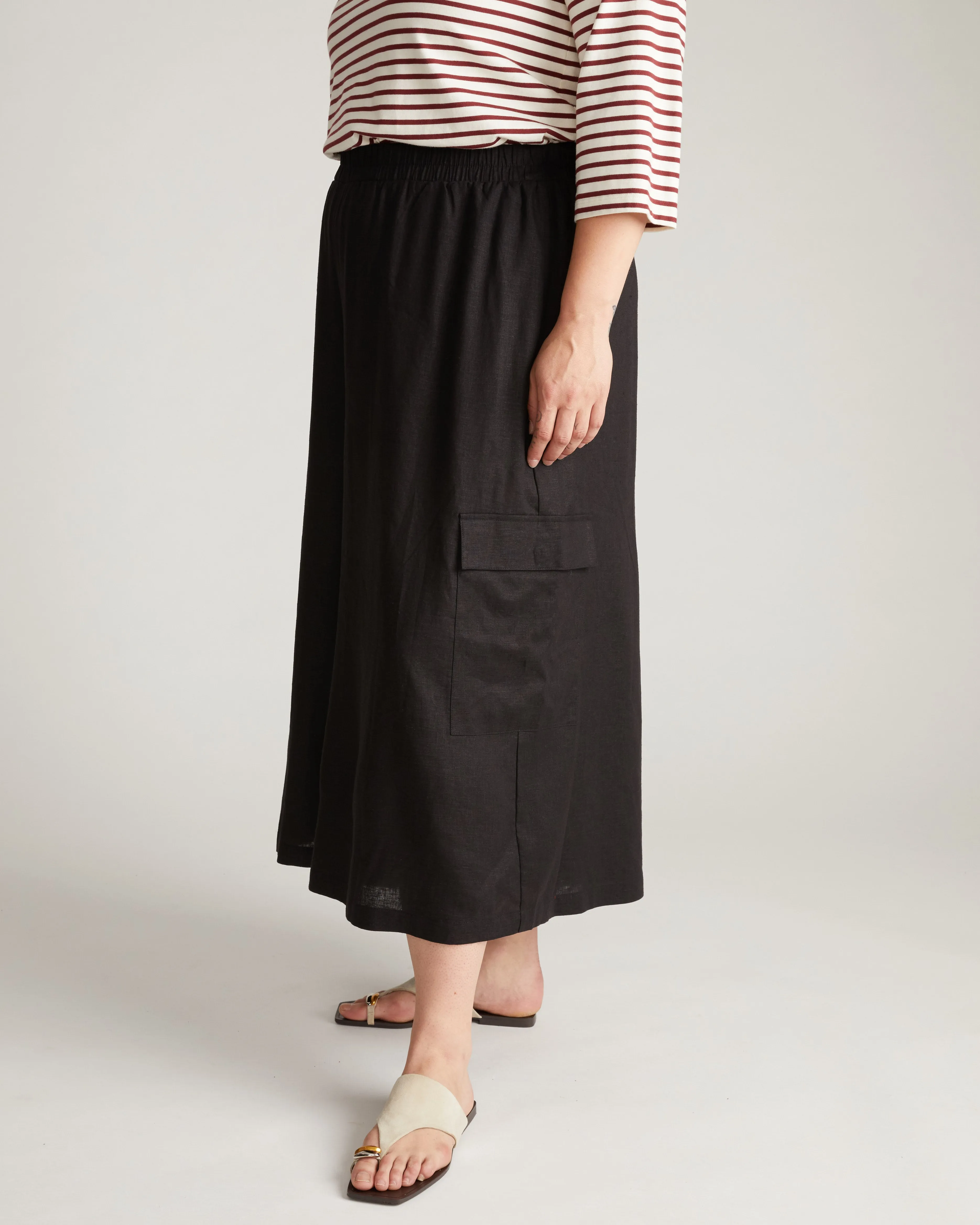 Palazzo Cargo Linen Pant - Black sold by Universal Standard product image thumbnail 5