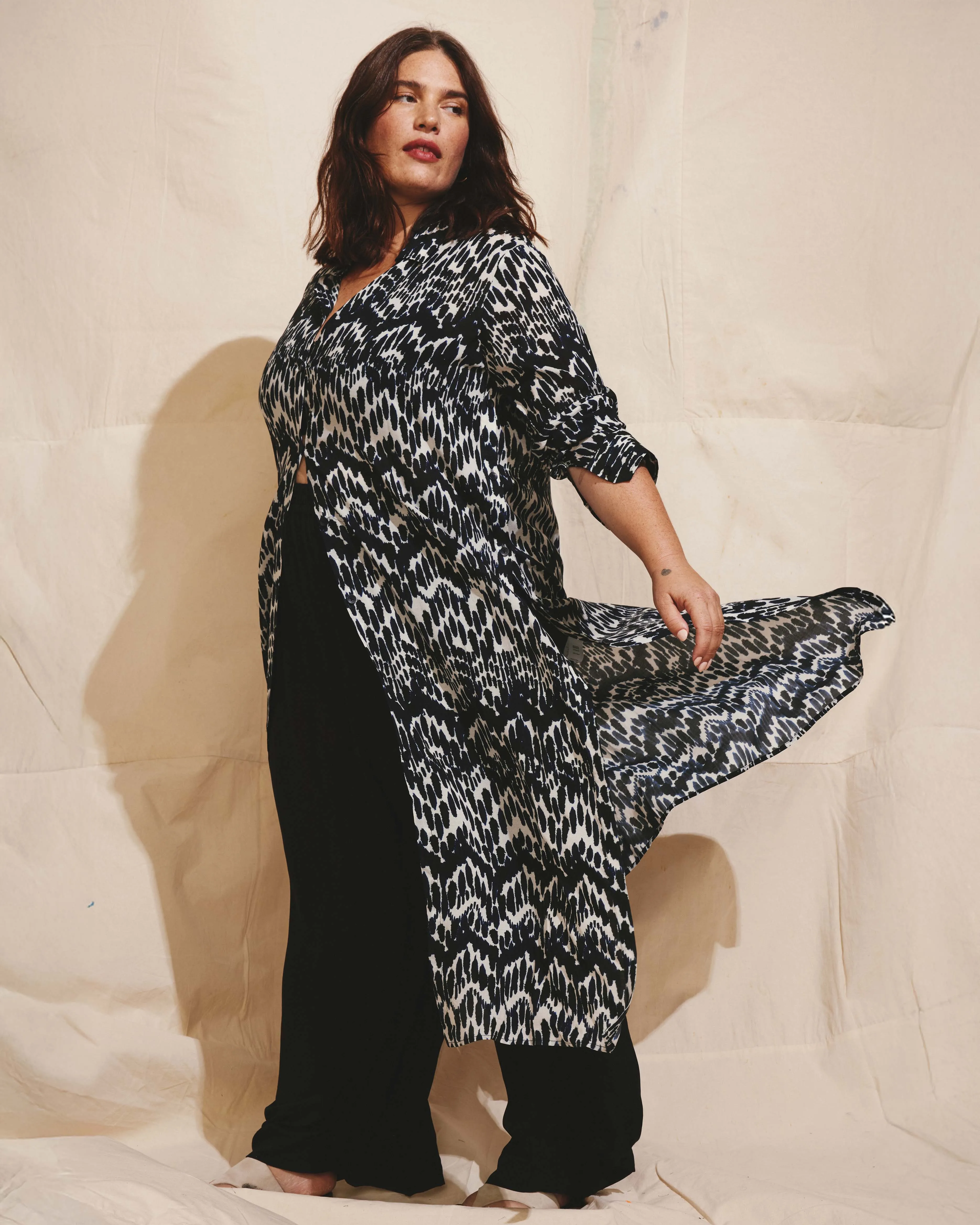 Nailah Button Down Tunic - Indigo Waterfall Print sold by Universal Standard