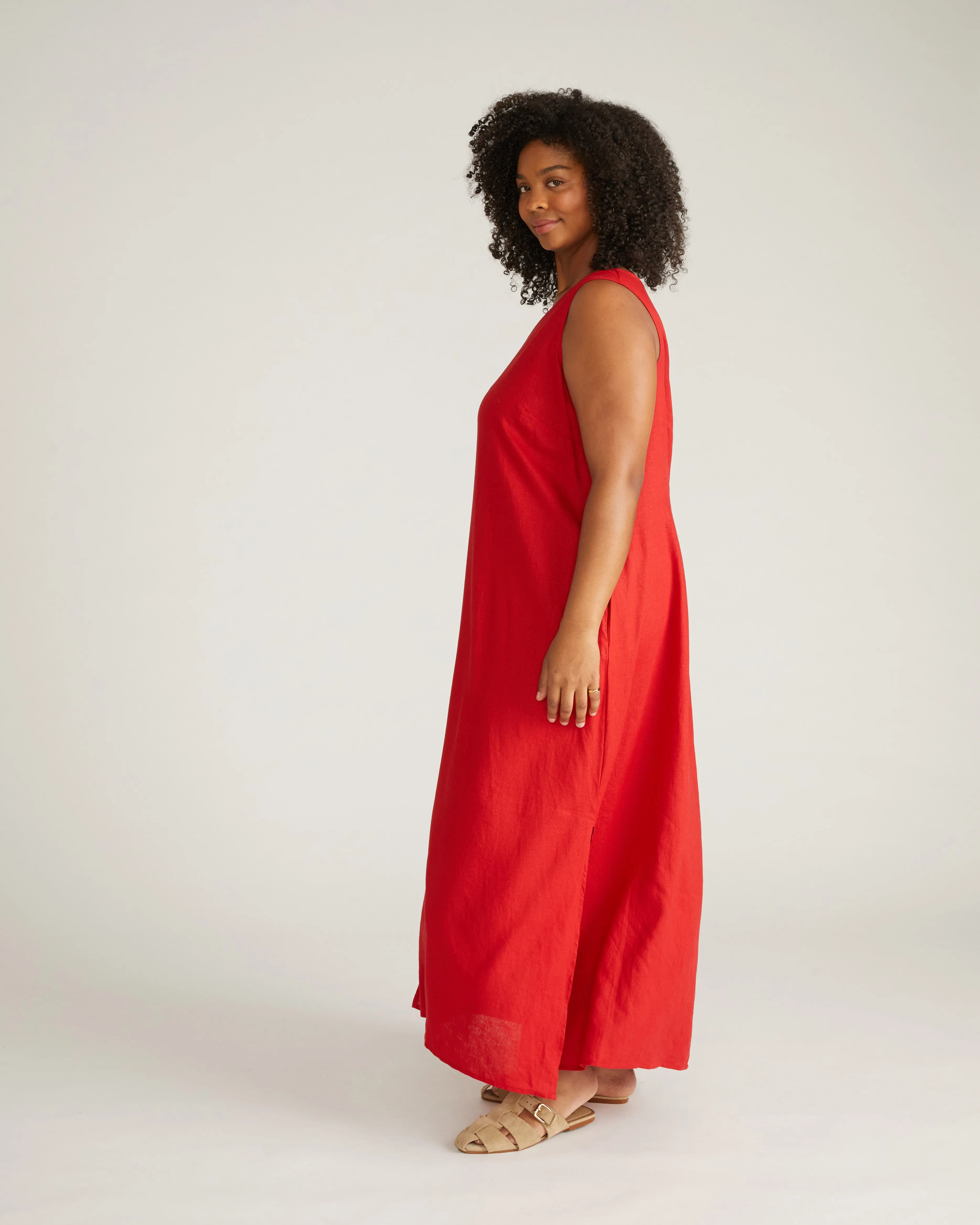 Islet Button-Down Linen Maxi Dress - Ruby Red sold by Universal Standard product image thumbnail 3