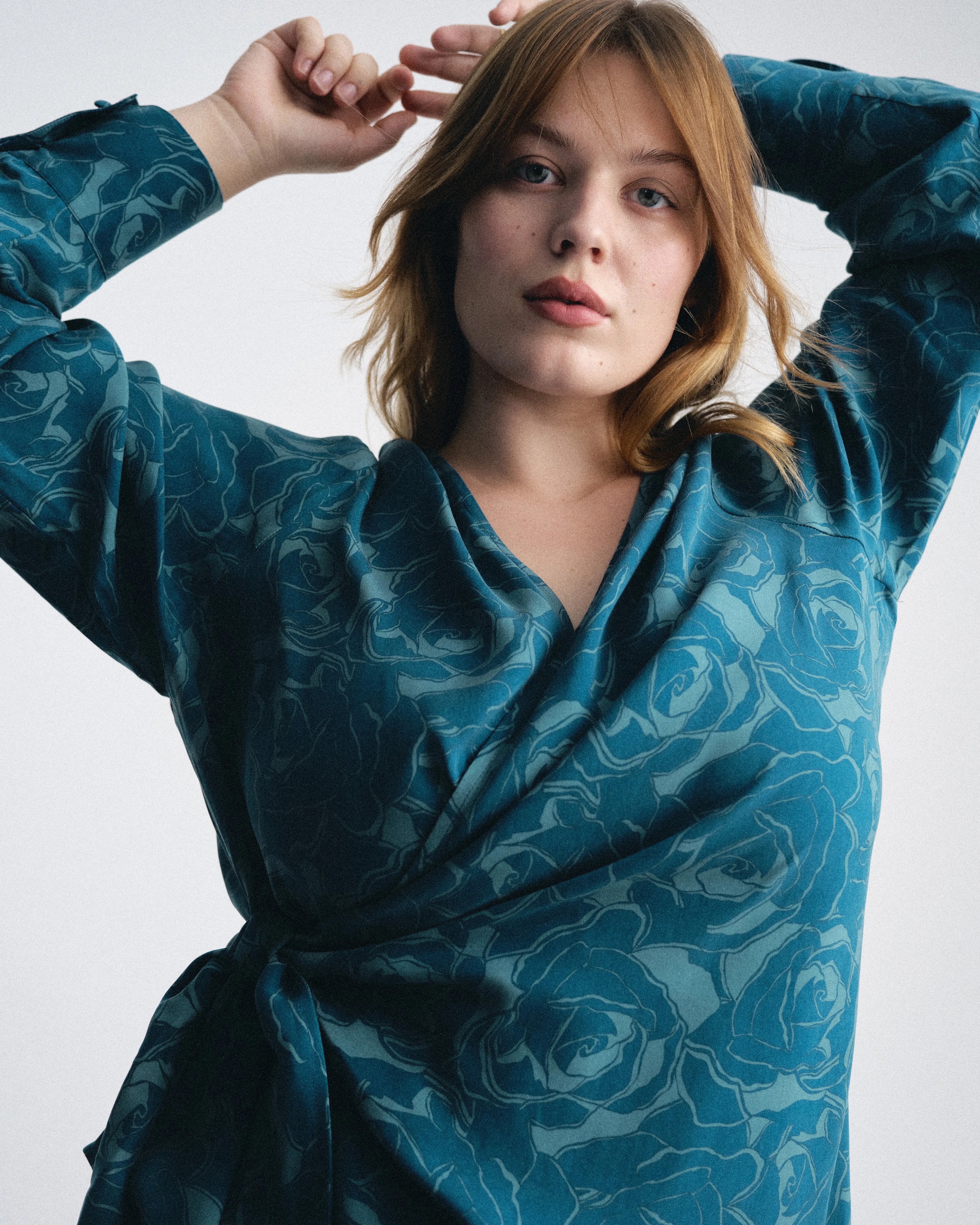 Beacon Stretch Cupro Wrap Shirt - Rose Print in Deep Teal sold by Universal Standard product image thumbnail 2