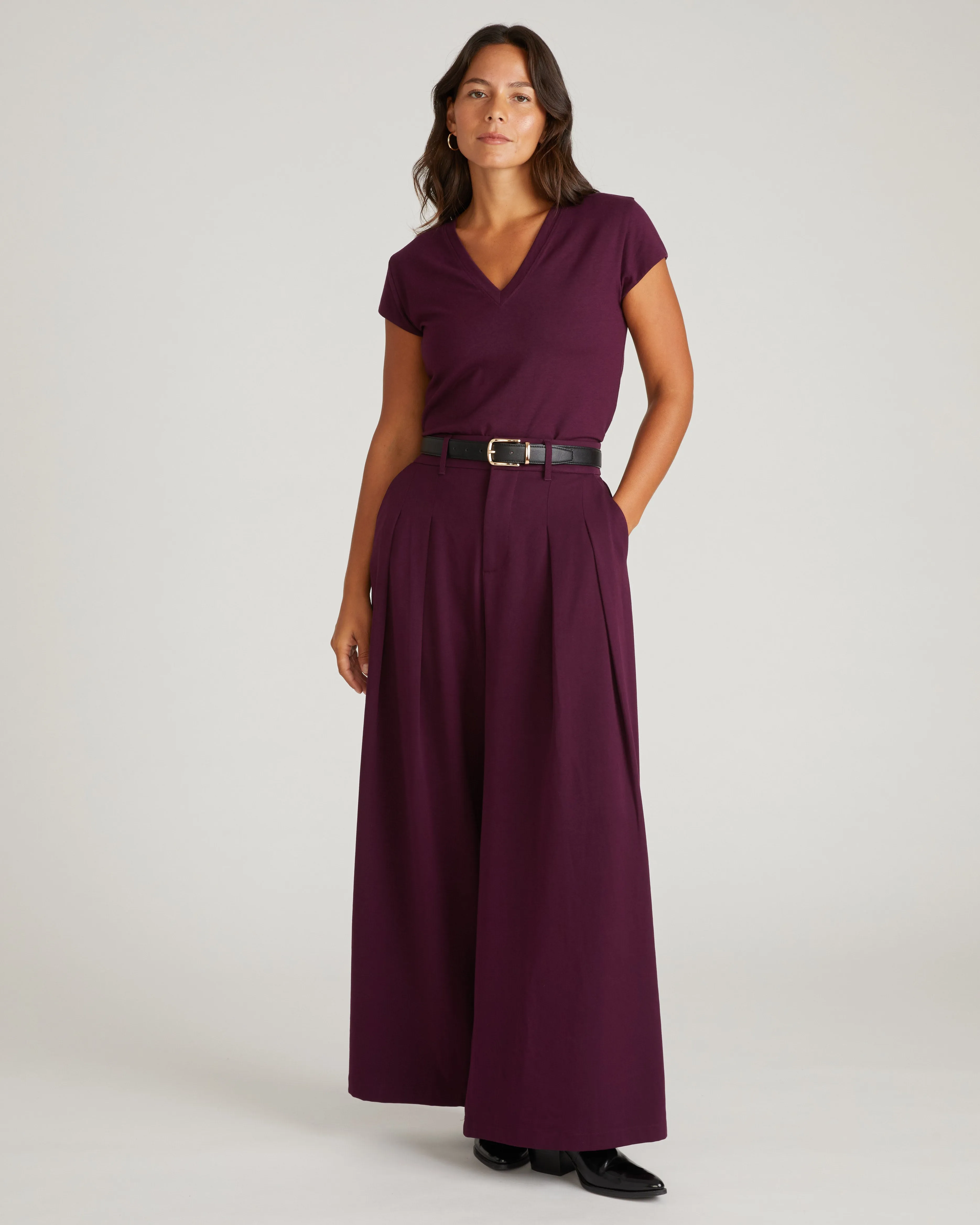 Ashley V Neck Cap Sleeve Tee - Gamay sold by Universal Standard